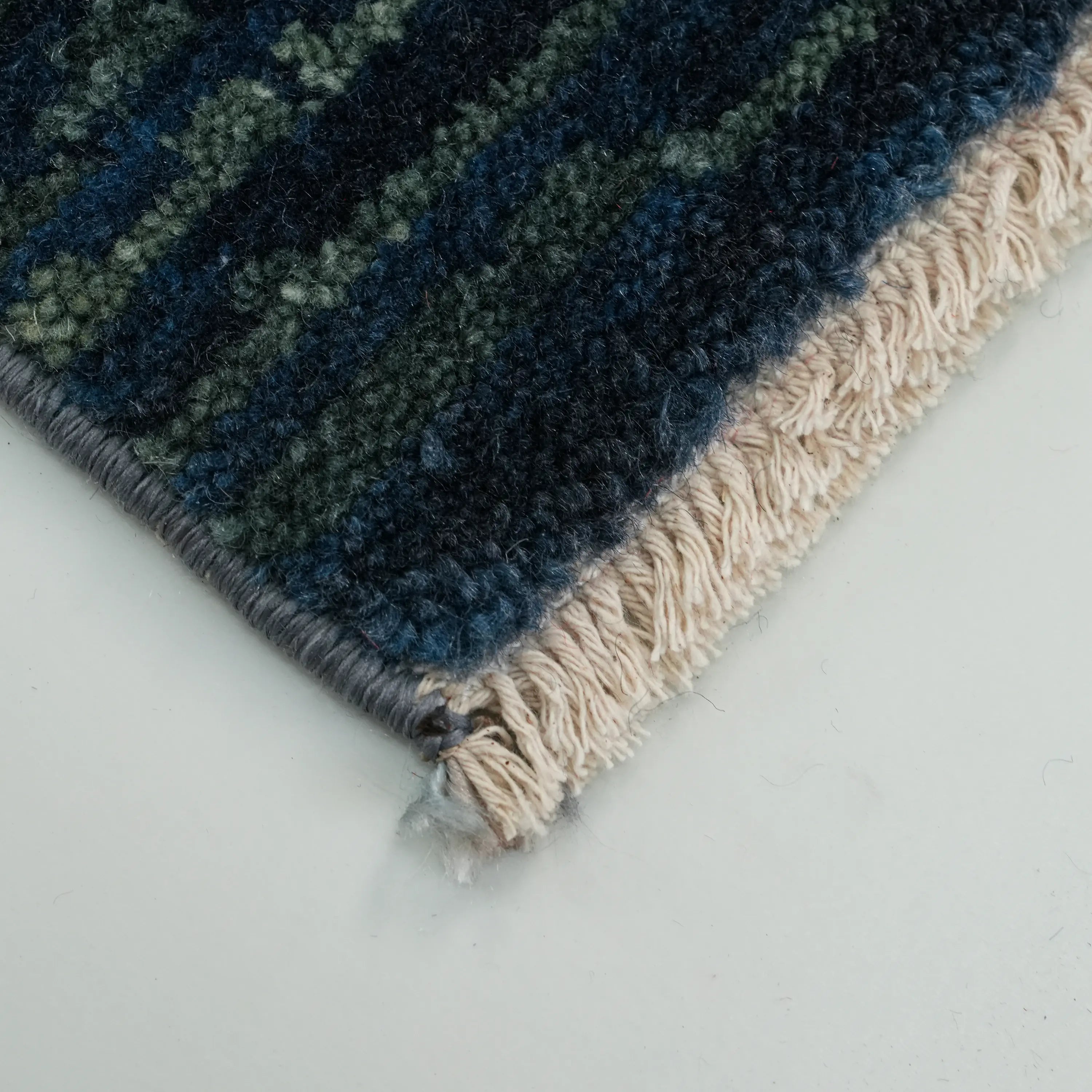 Zade Series Wool Navy Blue Loom Woven Rug Prayer Mat