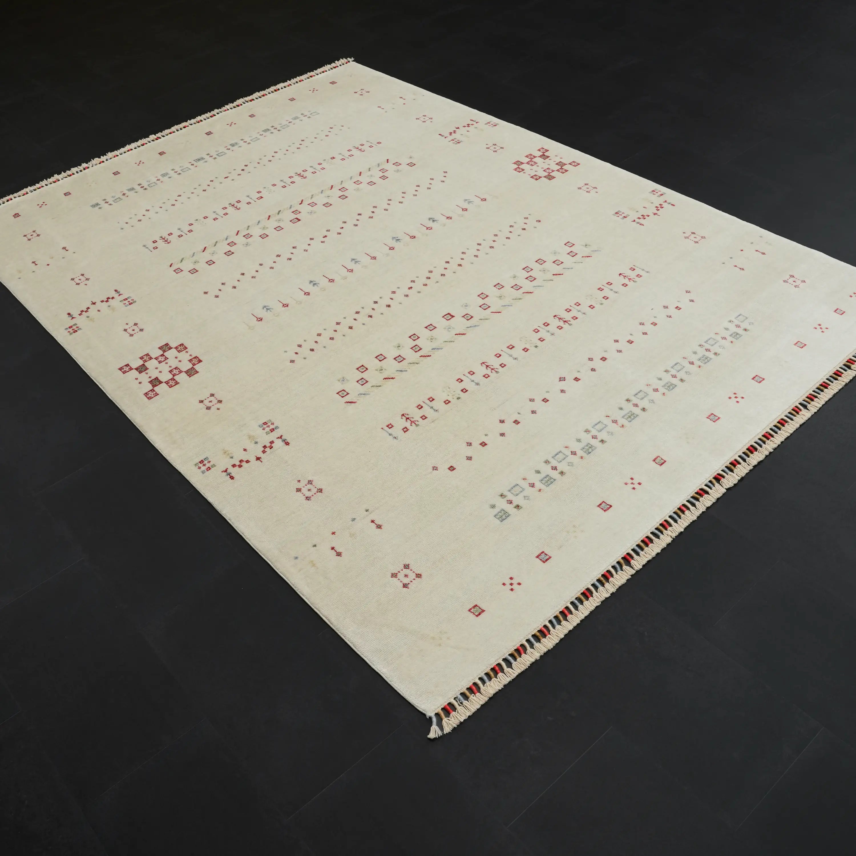 Zara Series Ethnic Patterned Loom-Woven Rug