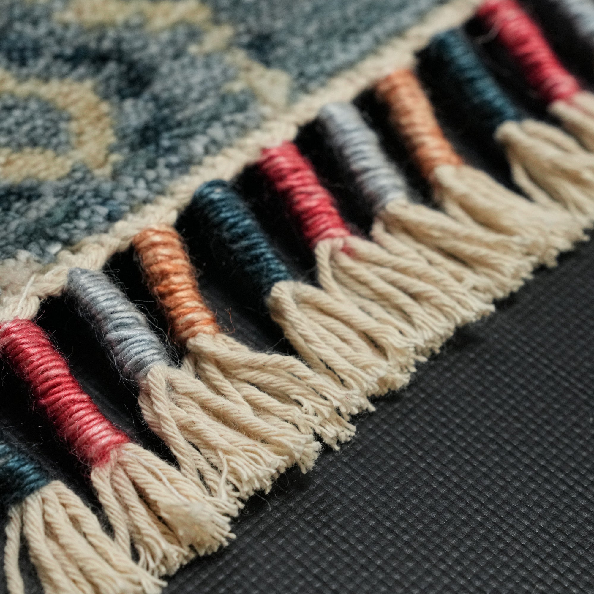 Zara Series Scandinavian Patterned Blue Special Countertop Carpet