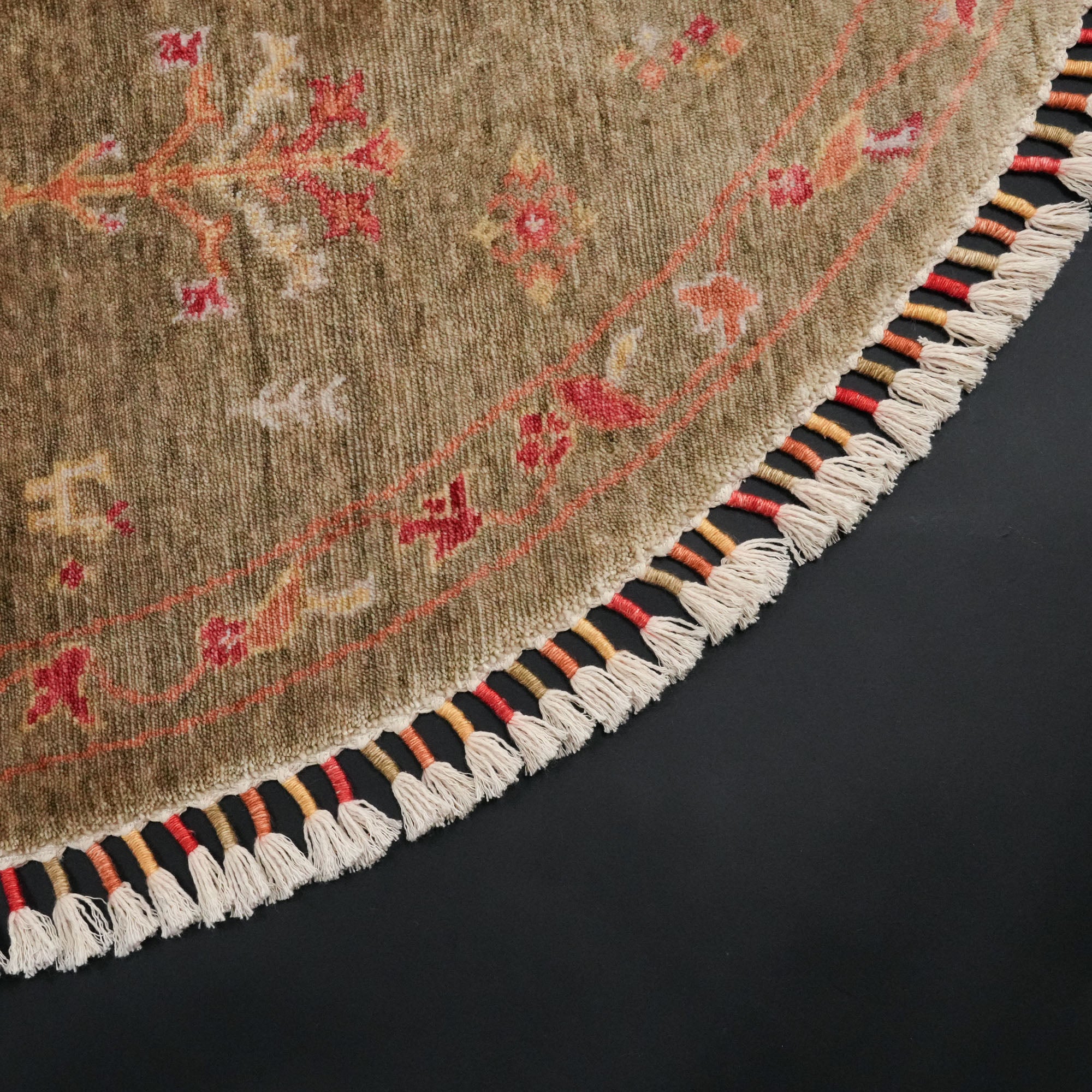 Zara Series Machine Woven Flower Patterned Green Round Carpet