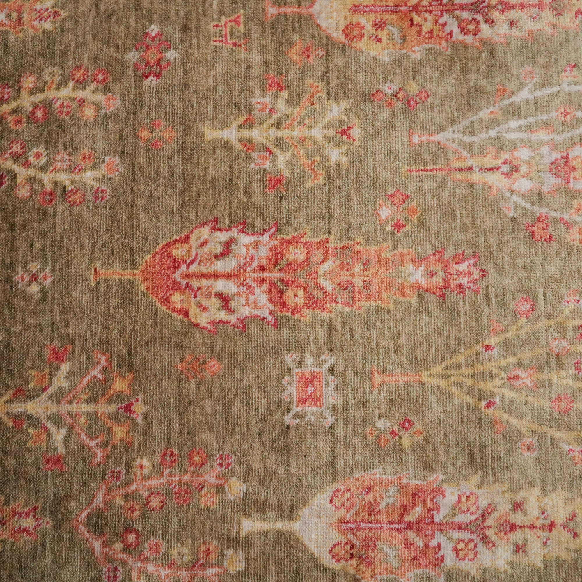 Zara Series Machine Woven Flower Patterned Green Round Carpet