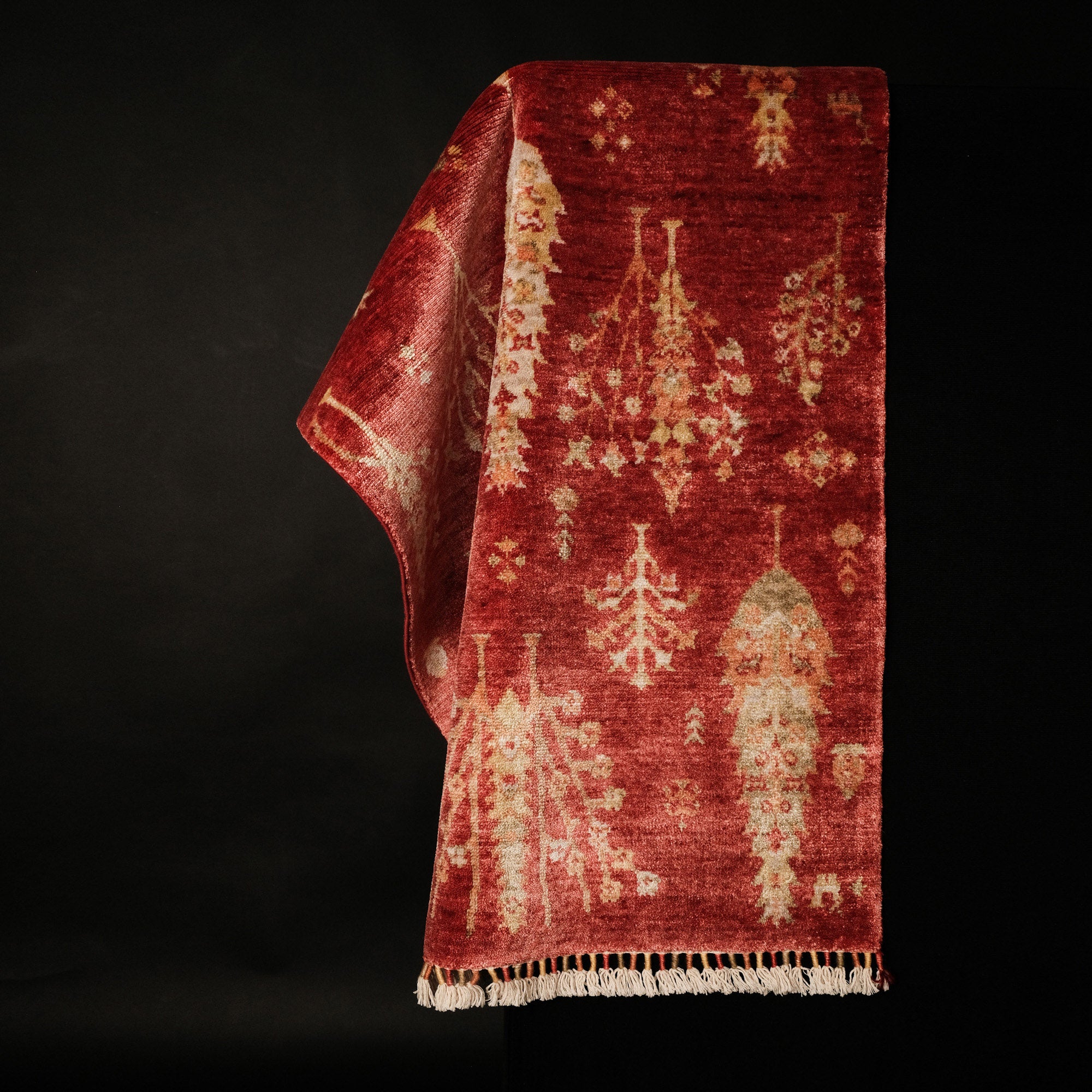 Zara Serisi Otantik Desenli Tezgah Dokuma Halı