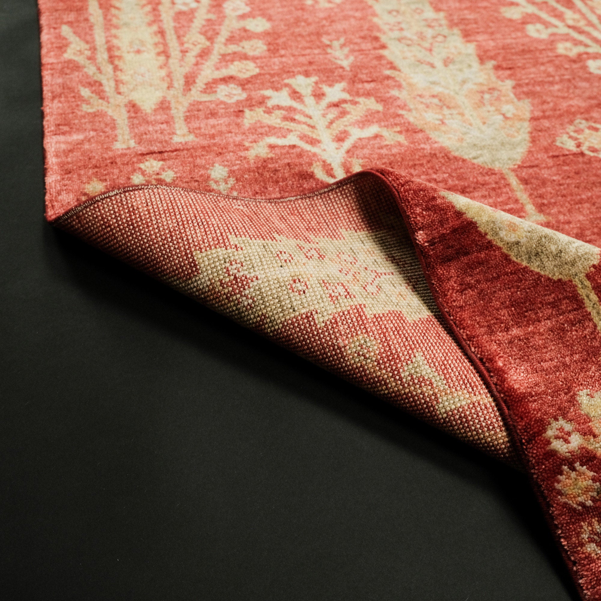 Zara Serisi Otantik Desenli Tezgah Dokuma Halı