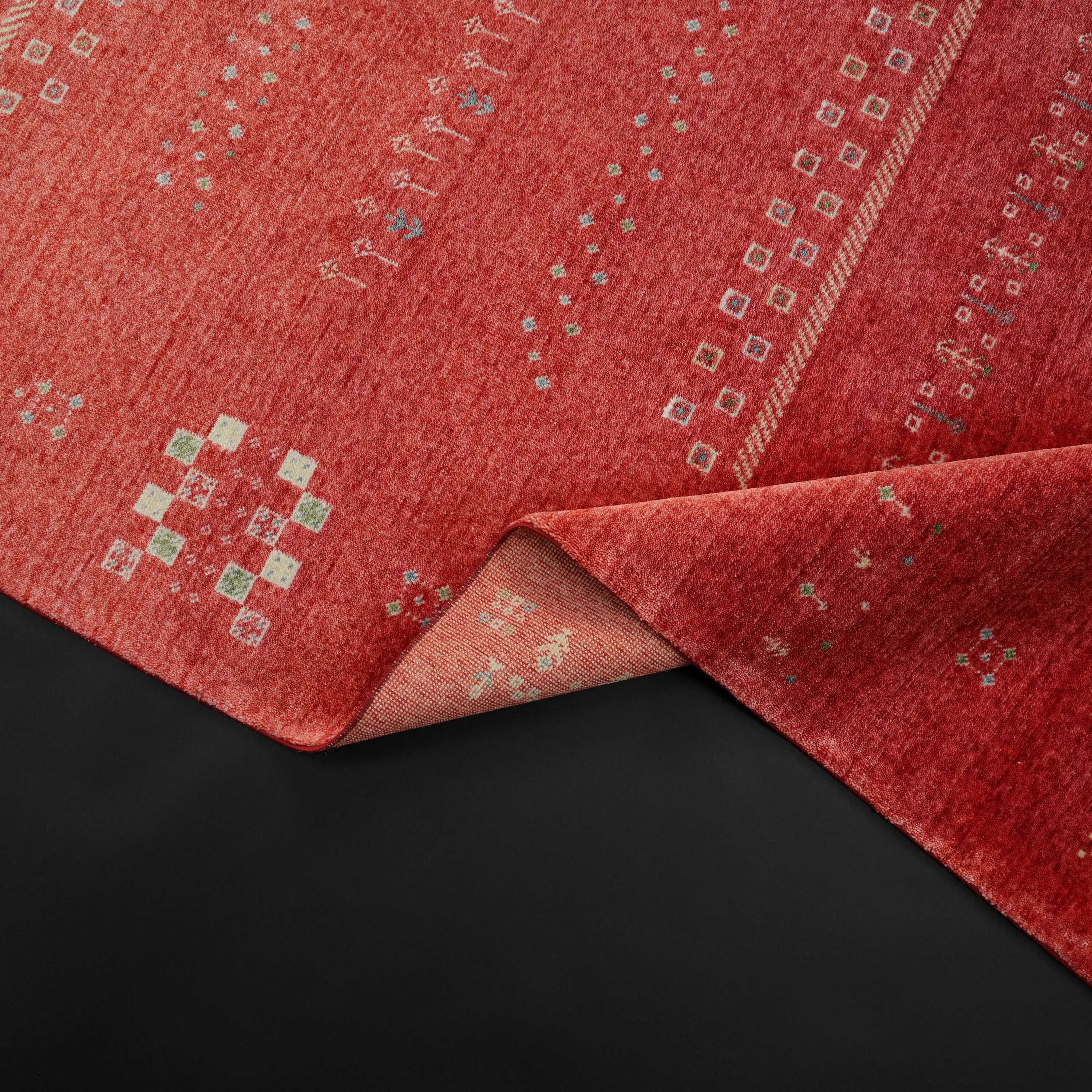 Zara Series Authentic Patterned Loom-Woven Rug