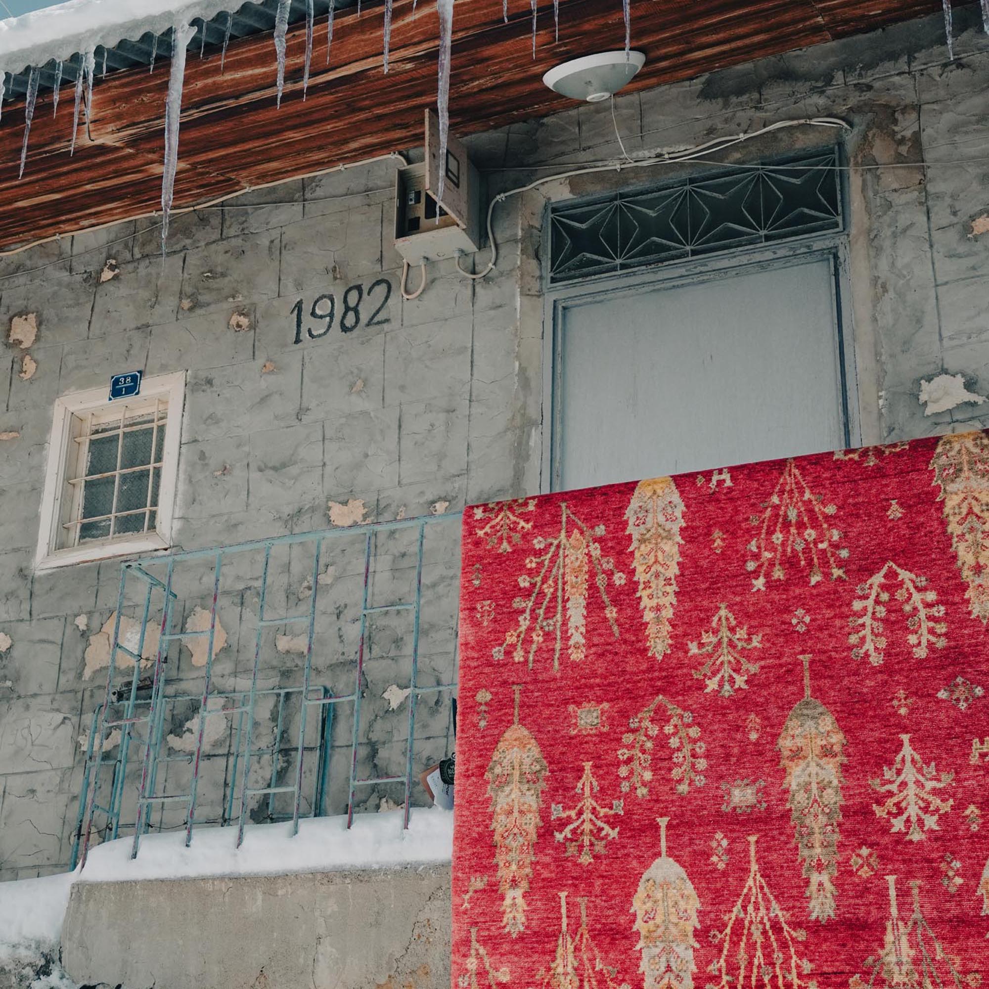 Zara Serisi Otantik Desenli Tezgah Dokuma Halı