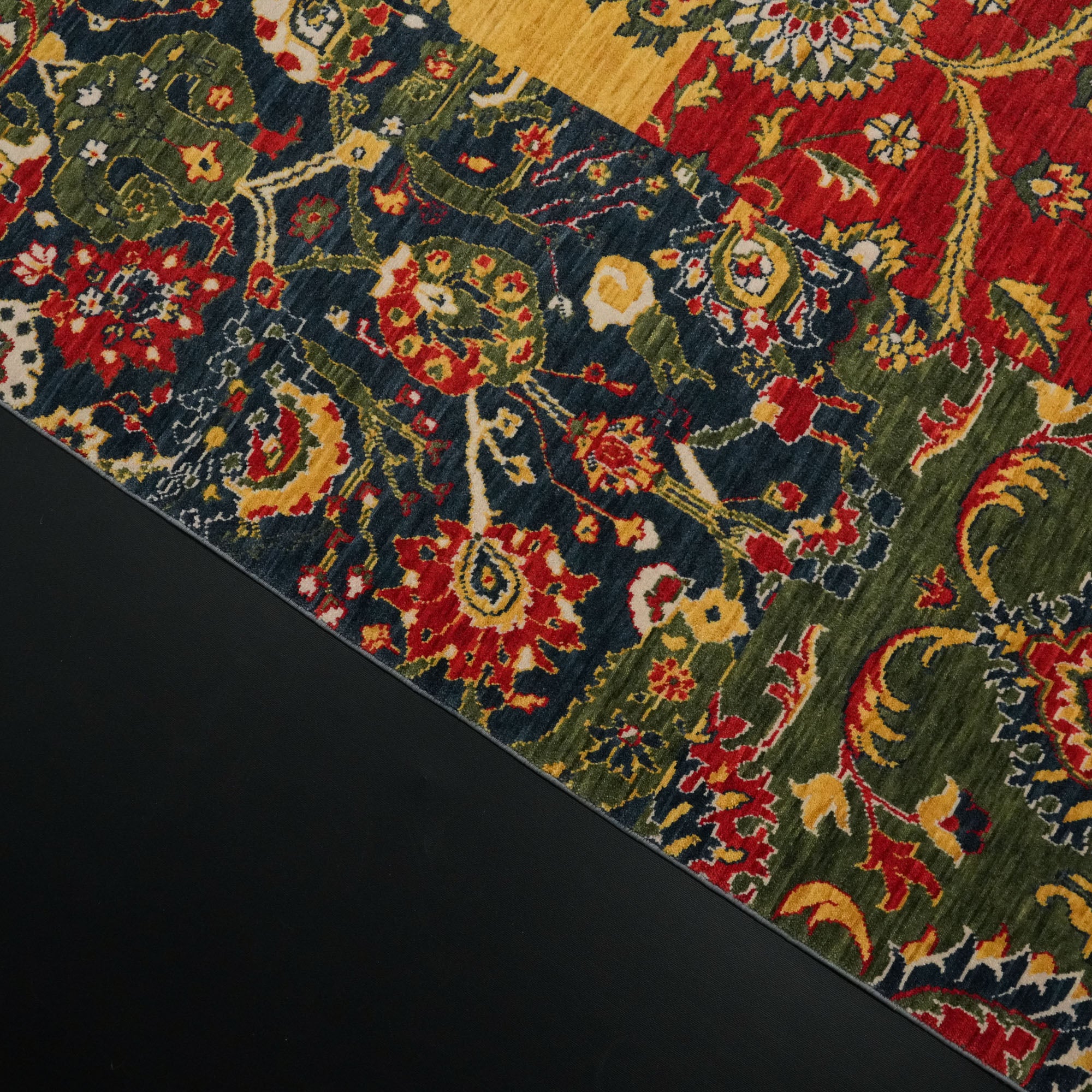 Zara Series Shawl Pattern Colorful Wool Loom Woven Rug