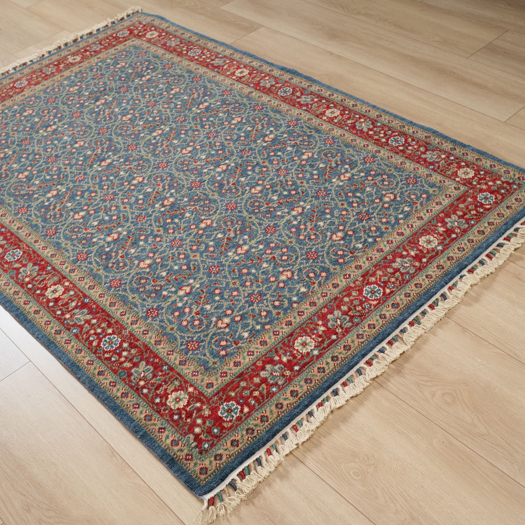 Zara Series Uşak Patterned Loom-Woven Rug