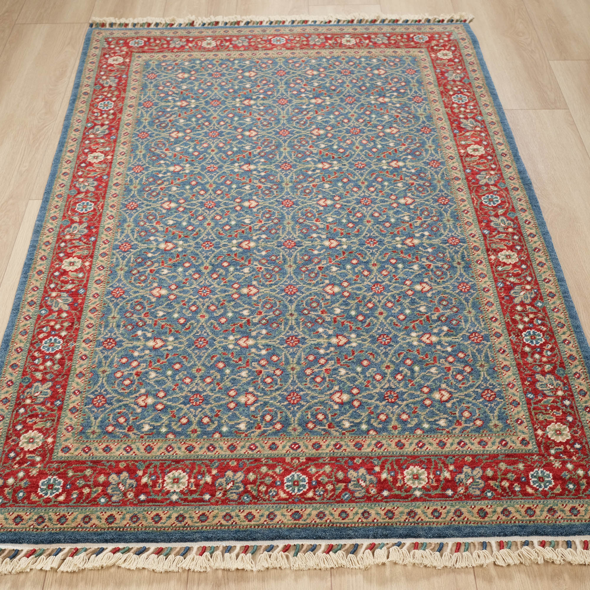 Zara Series Uşak Patterned Loom-Woven Rug