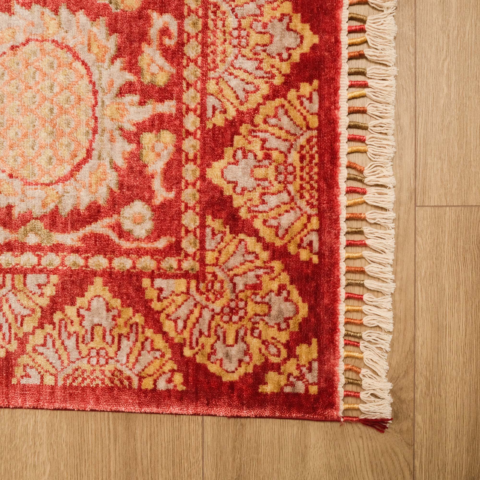 Zara Serisi Uşak Desenli Tezgah Dokuma Halı