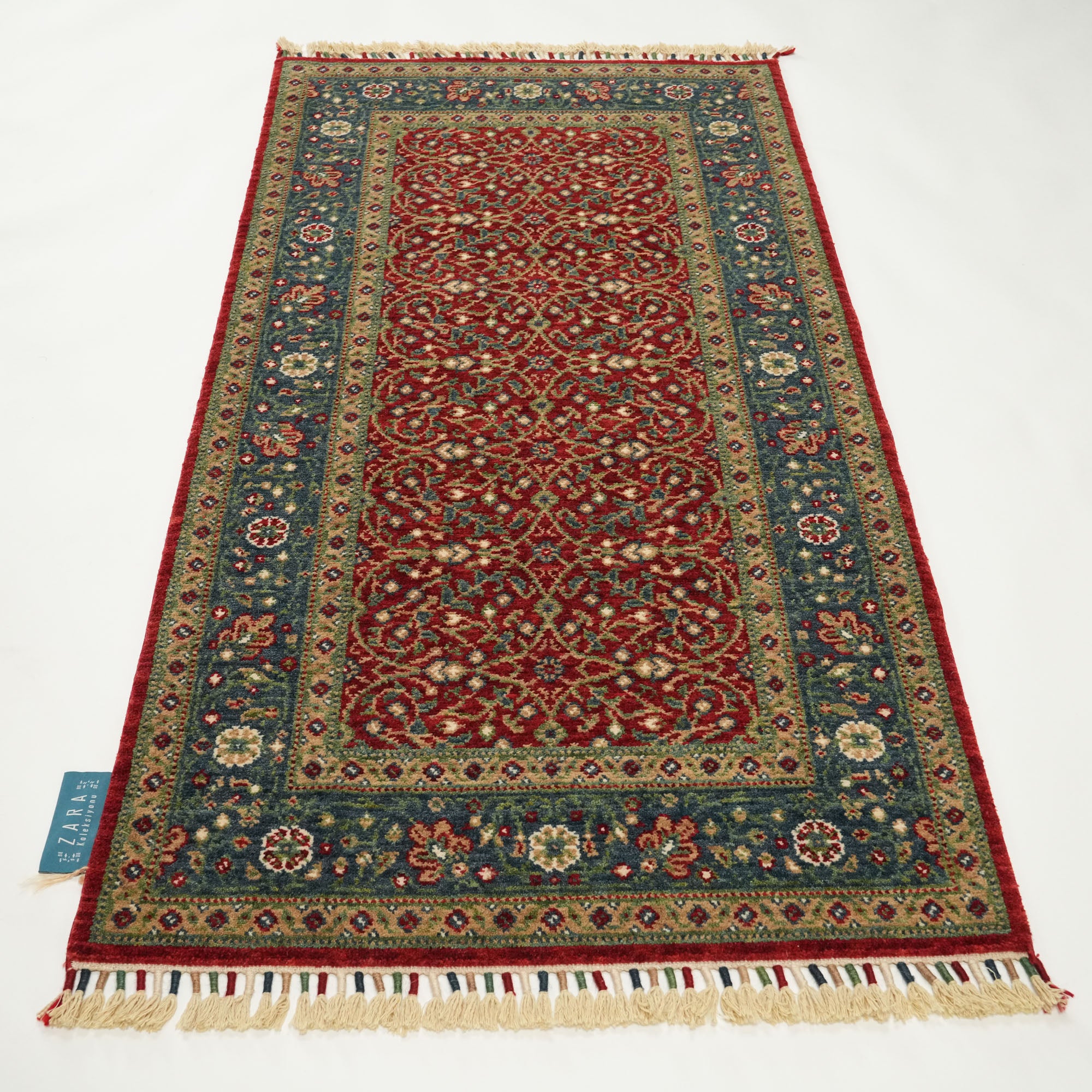 Zara Serisi Uşak Desenli Tezgah Dokuma Halı