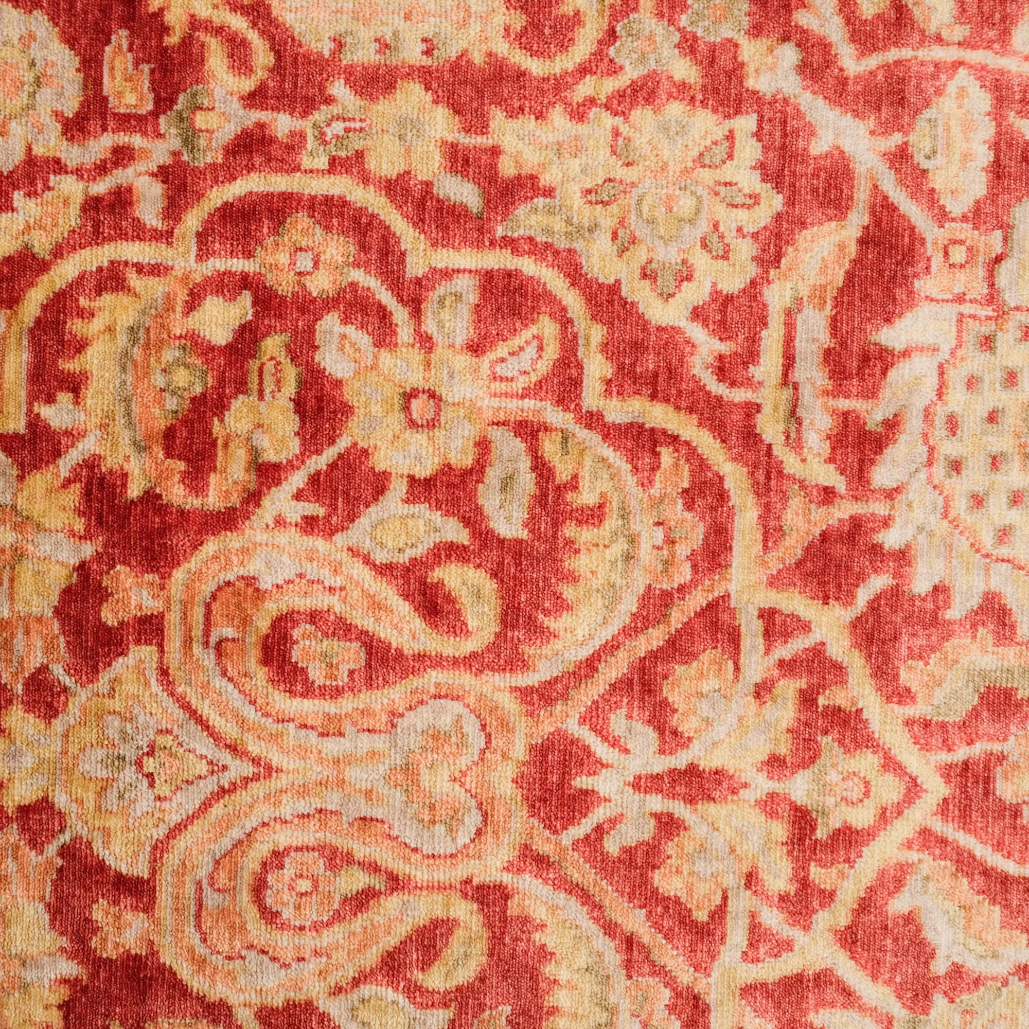 Zara Serisi Uşak Desenli Tezgah Dokuma Halı