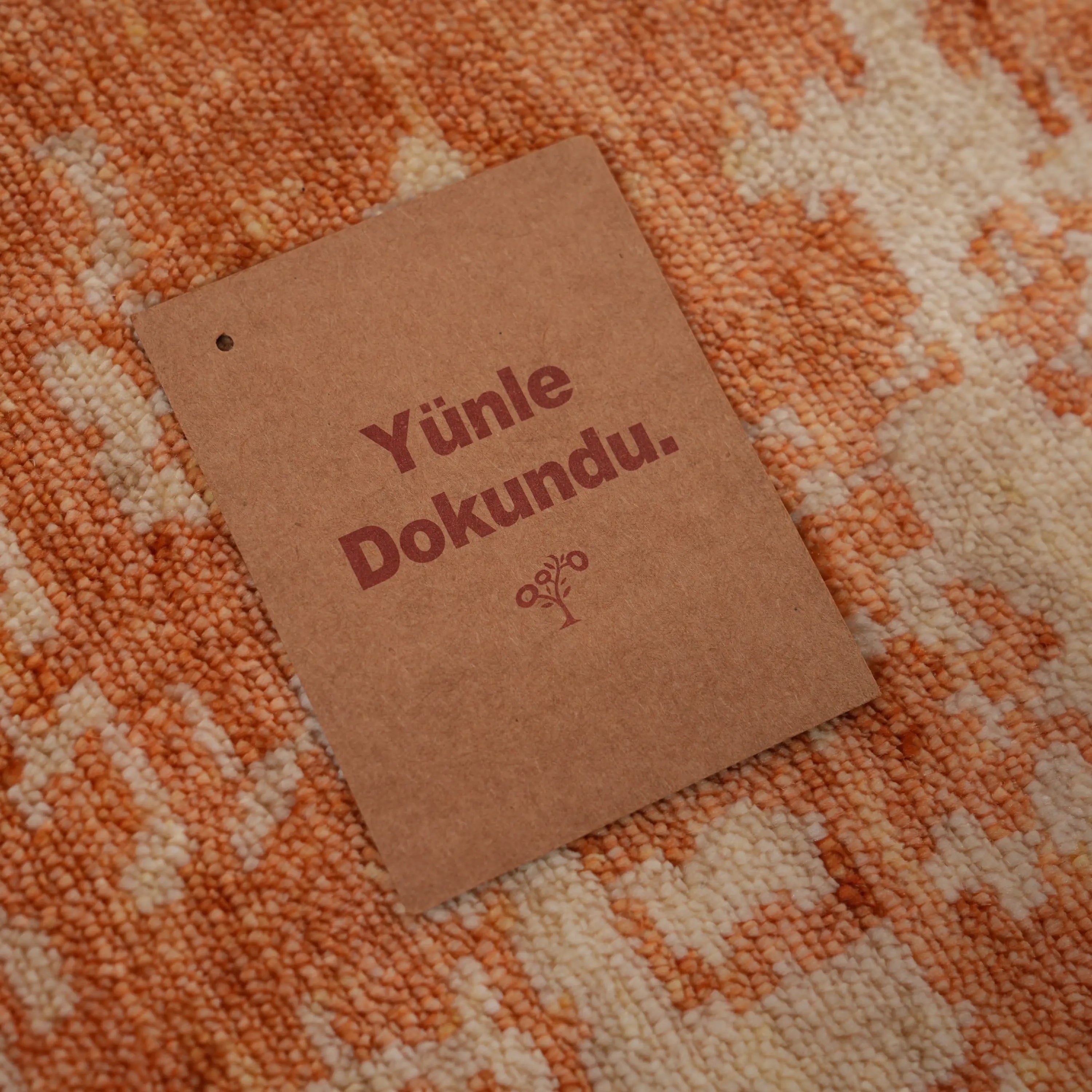 Zima Serisi Geometrik Desenli Gri Tezgah Dokuma Doğal Halı