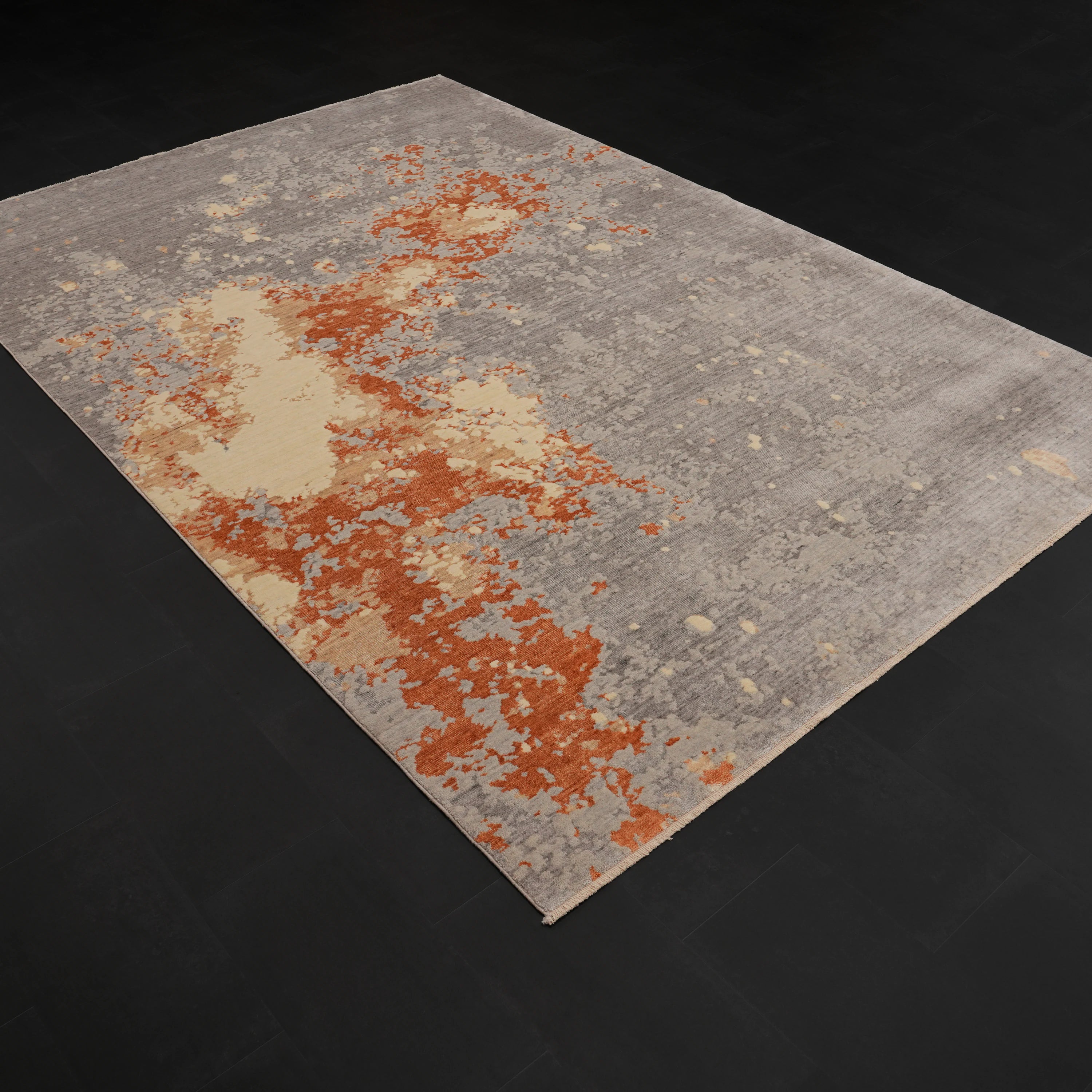 Zima Series Abstract Patterned Gray Natural Tencel Loom-Woven Rug