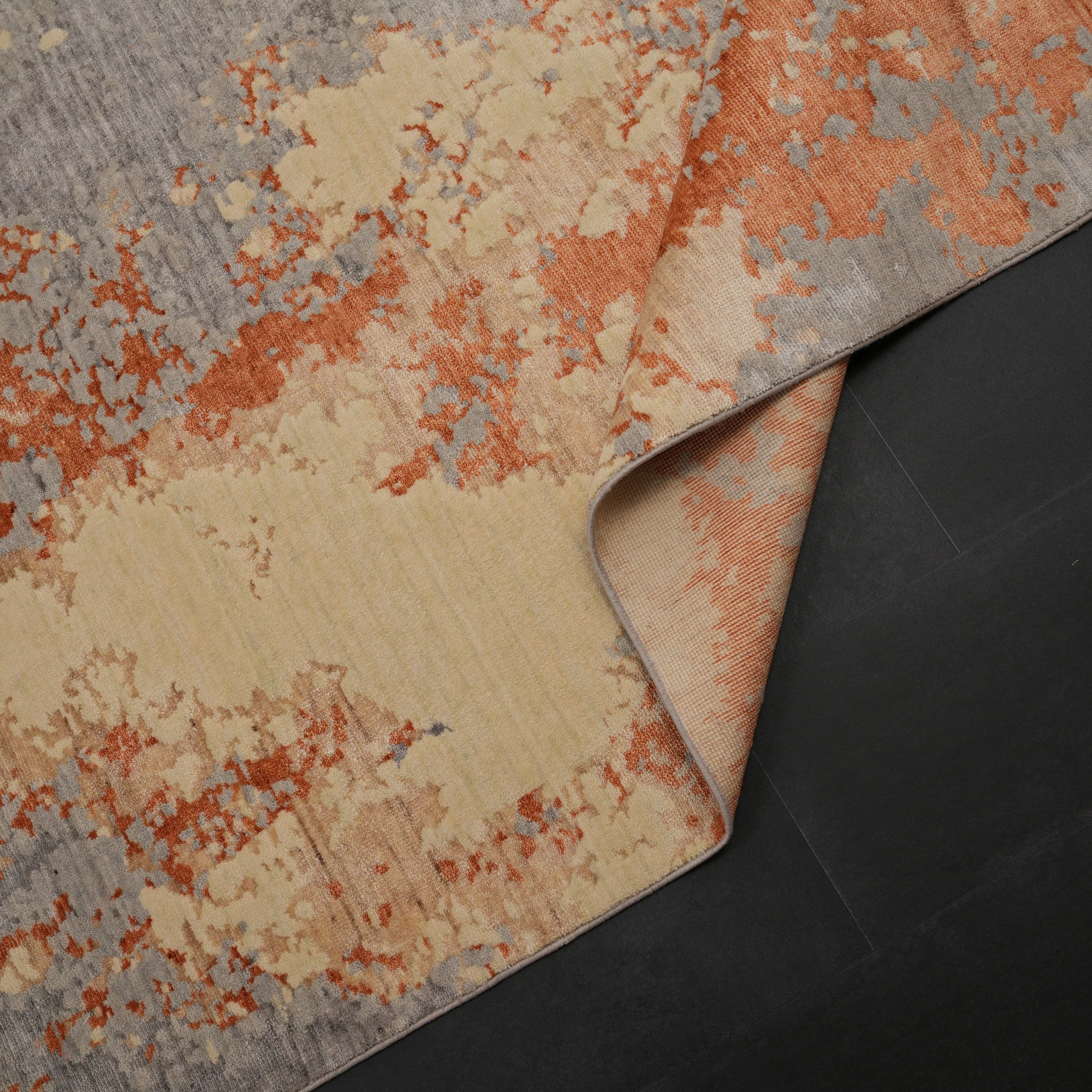 Zima Series Abstract Patterned Gray Natural Tencel Loom-Woven Rug