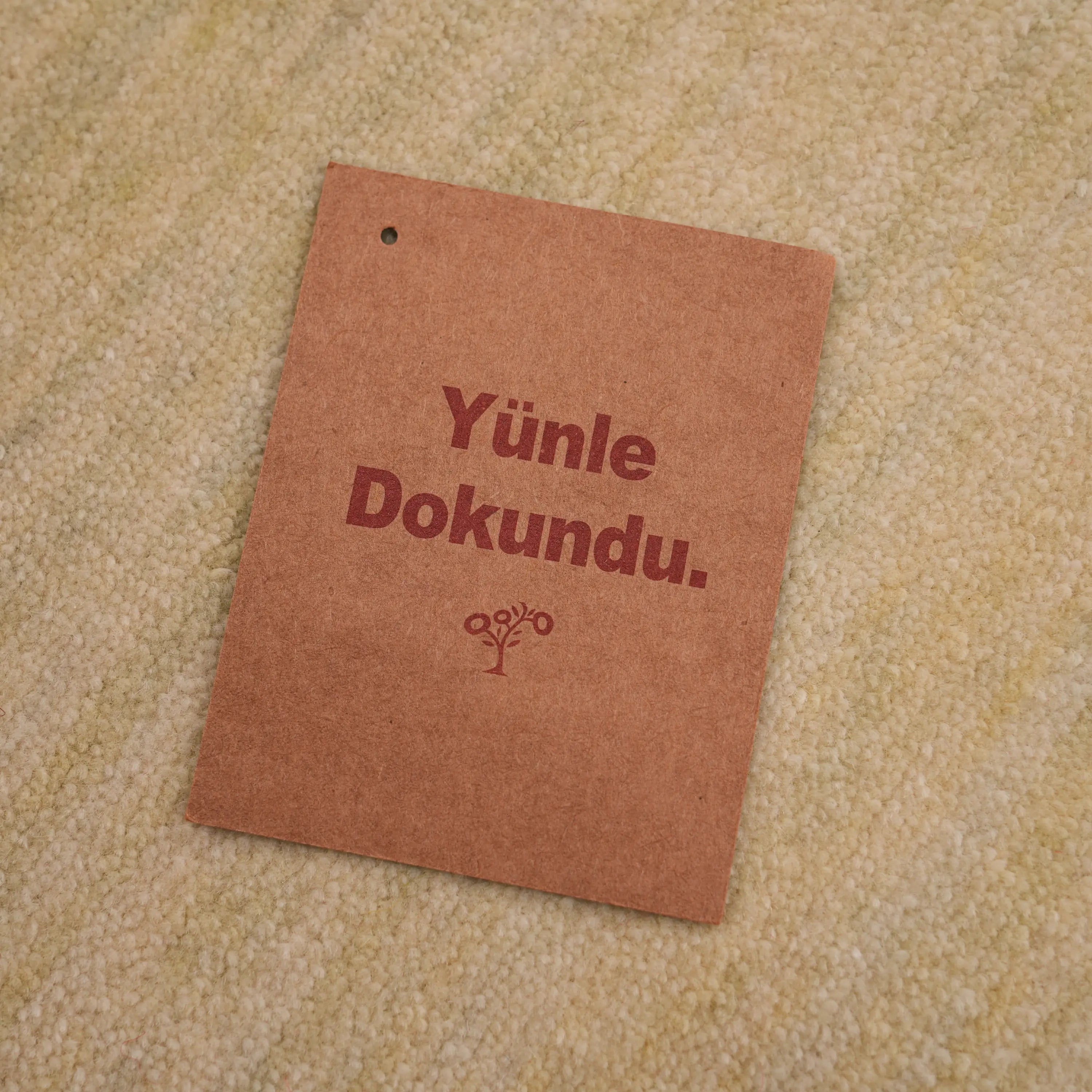 Zima Serisi Soyut Desenli Gri Tezgah Dokuma Doğal Halı