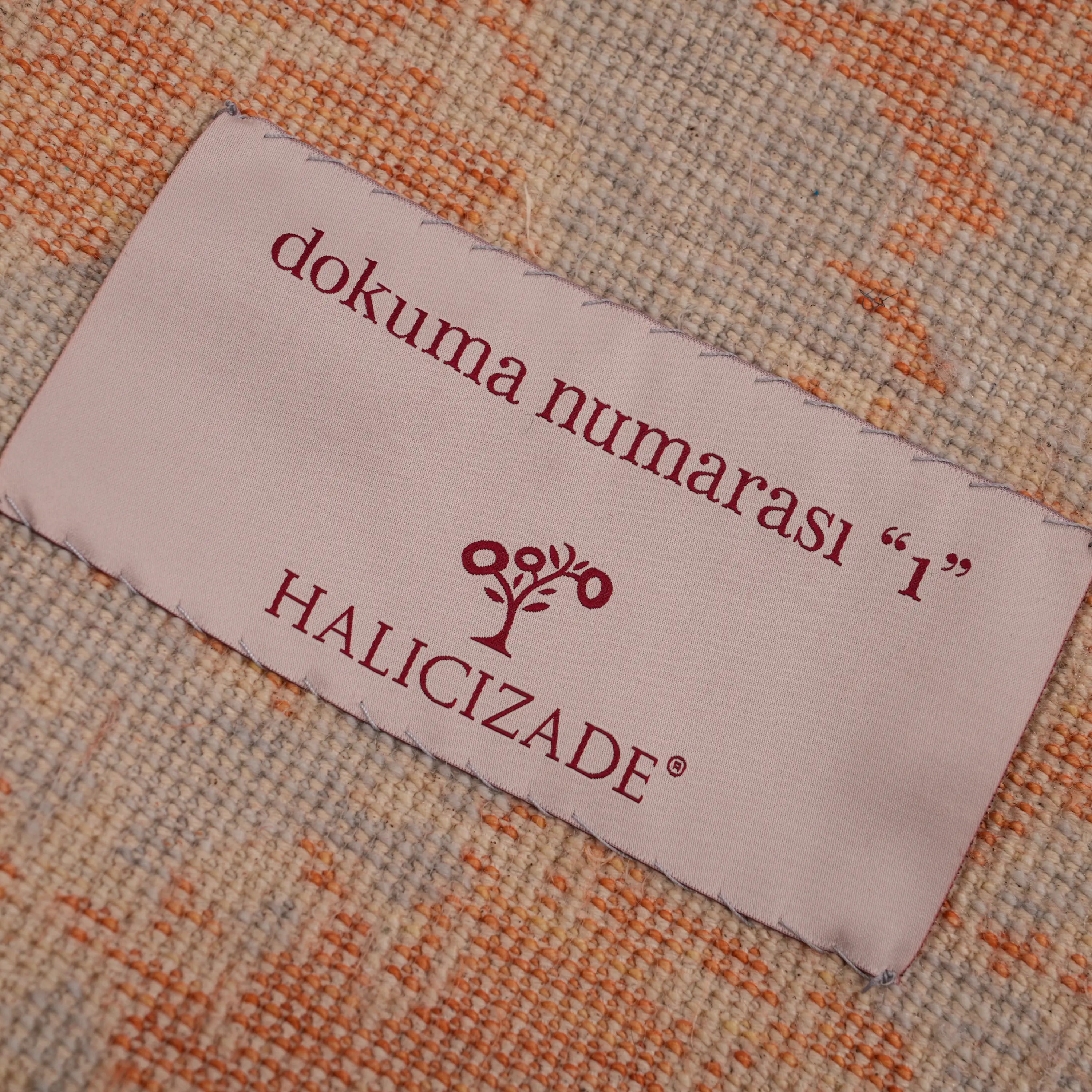 Zima Serisi Soyut Desenli Terra Tezgah Dokuma Doğal Halı