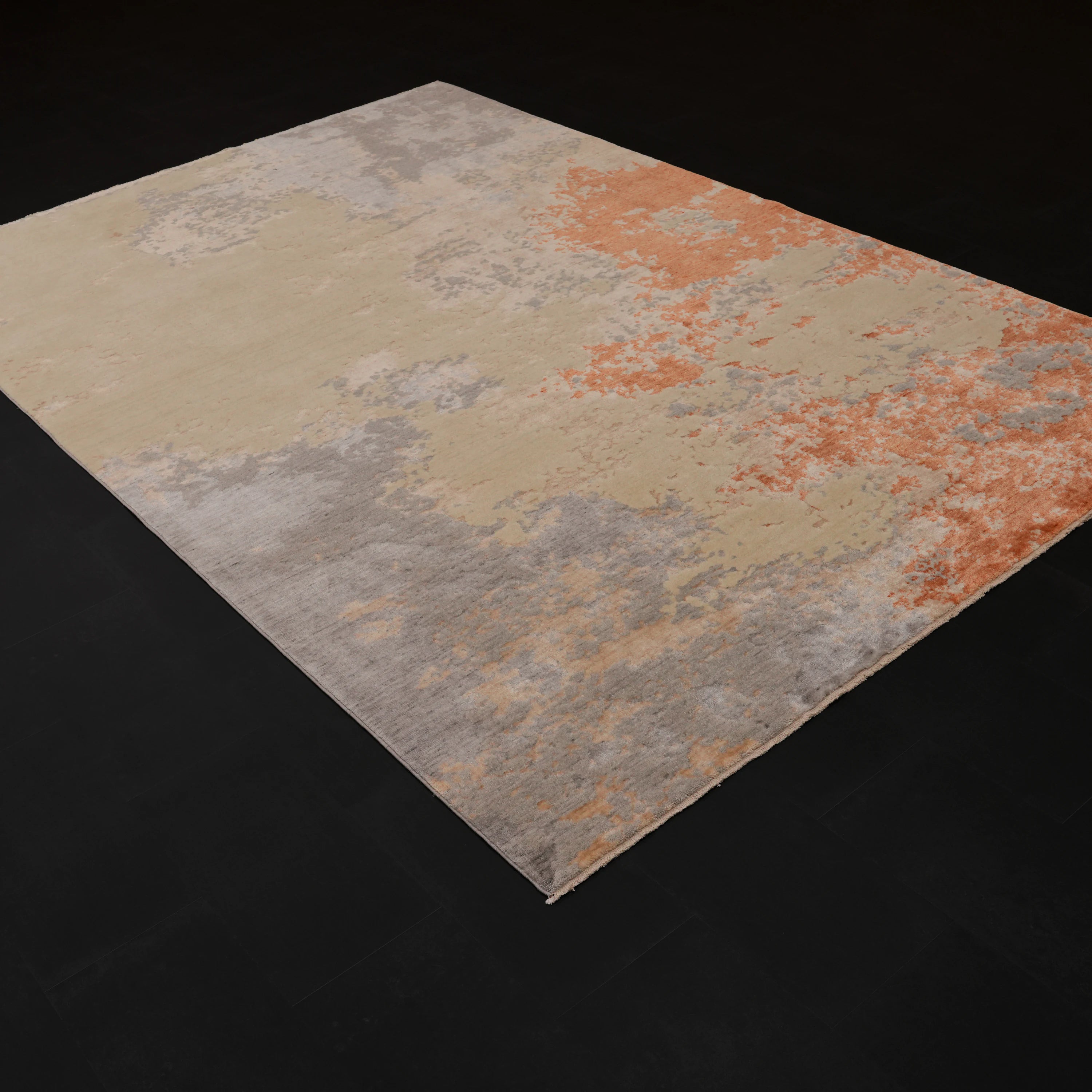 Zima Series Abstract Patterned Terra Loom-Woven Natural Rug