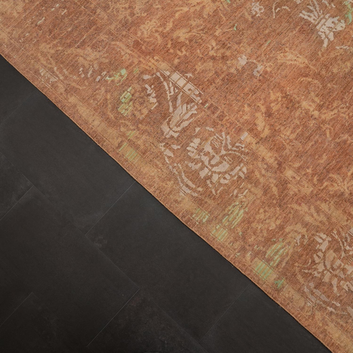 Ayan Series Handwoven Vintage-Patterned Brown Silk Rug