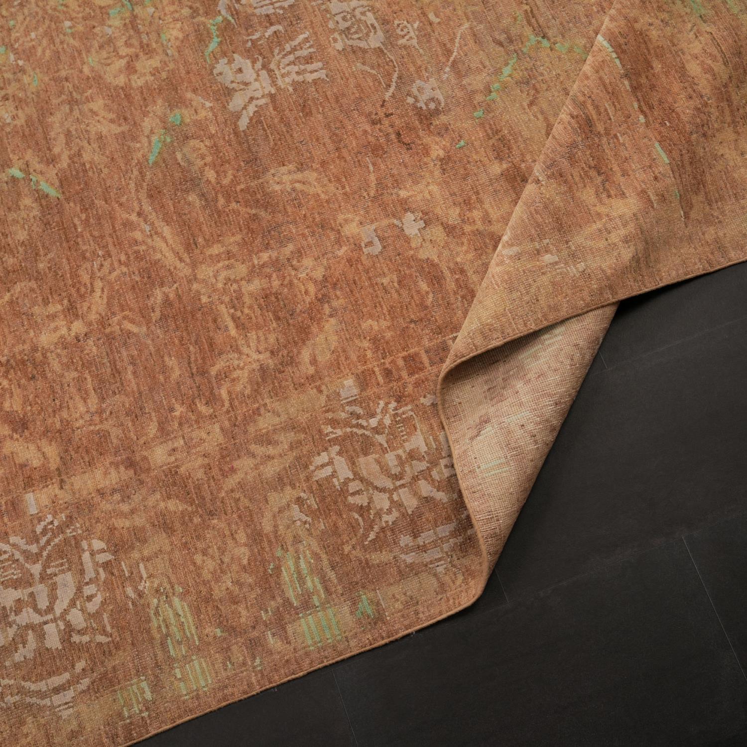 Ayan Series Handwoven Vintage-Patterned Brown Silk Rug