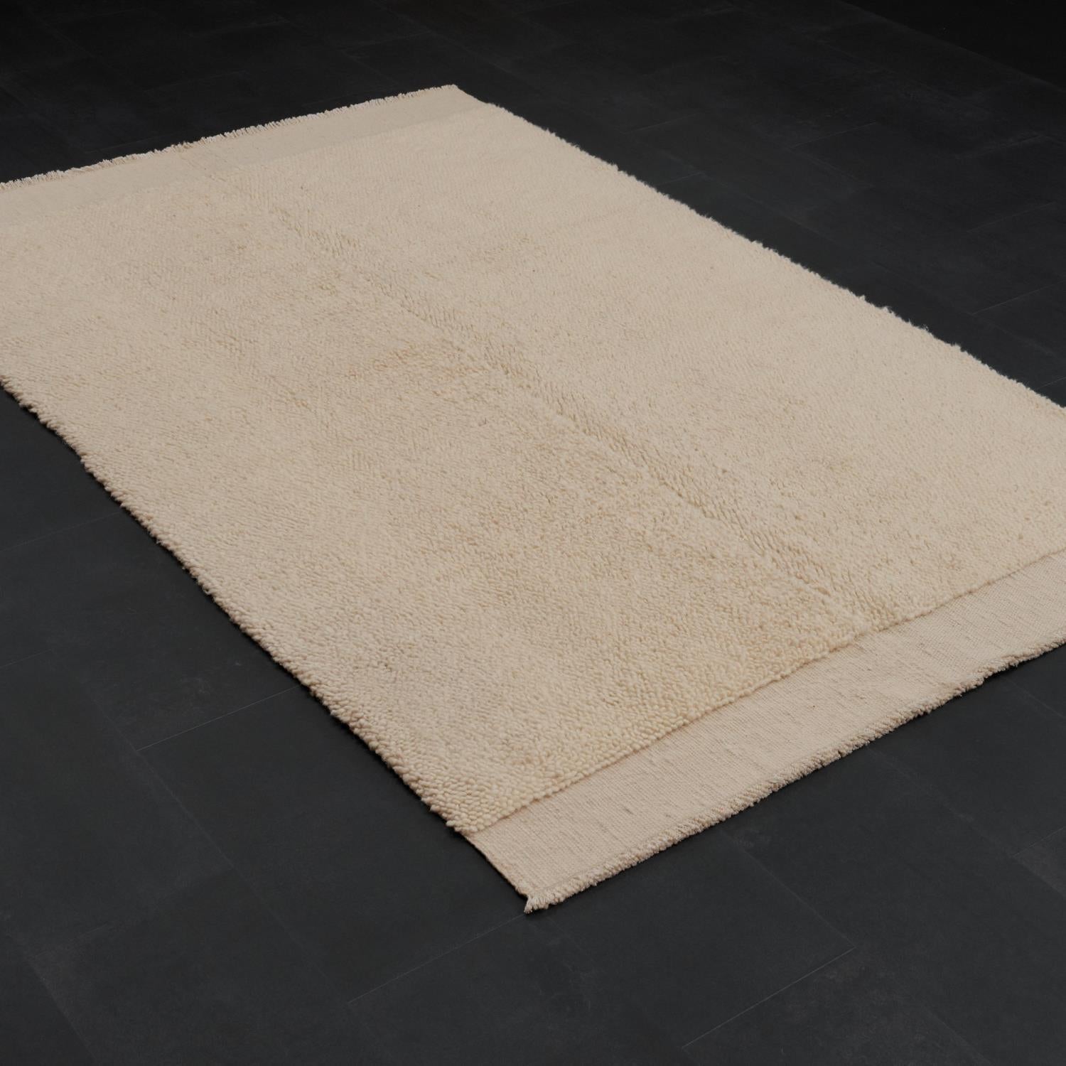Bohem Serisi Krem Sade Desenli Yün Tezgah Dokuma Kilim