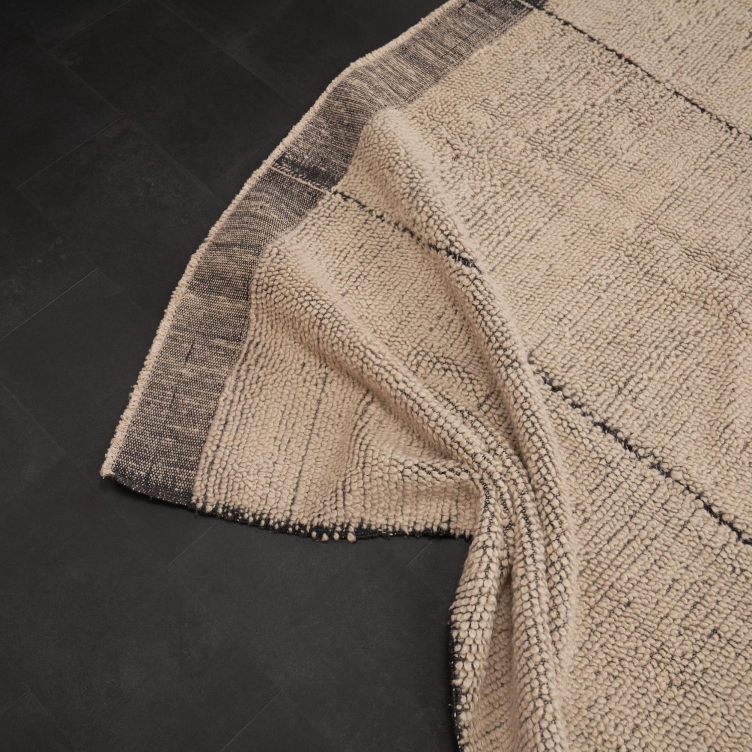 Bohemian Series Plain Pattern Cream Wool Handwoven Kilim