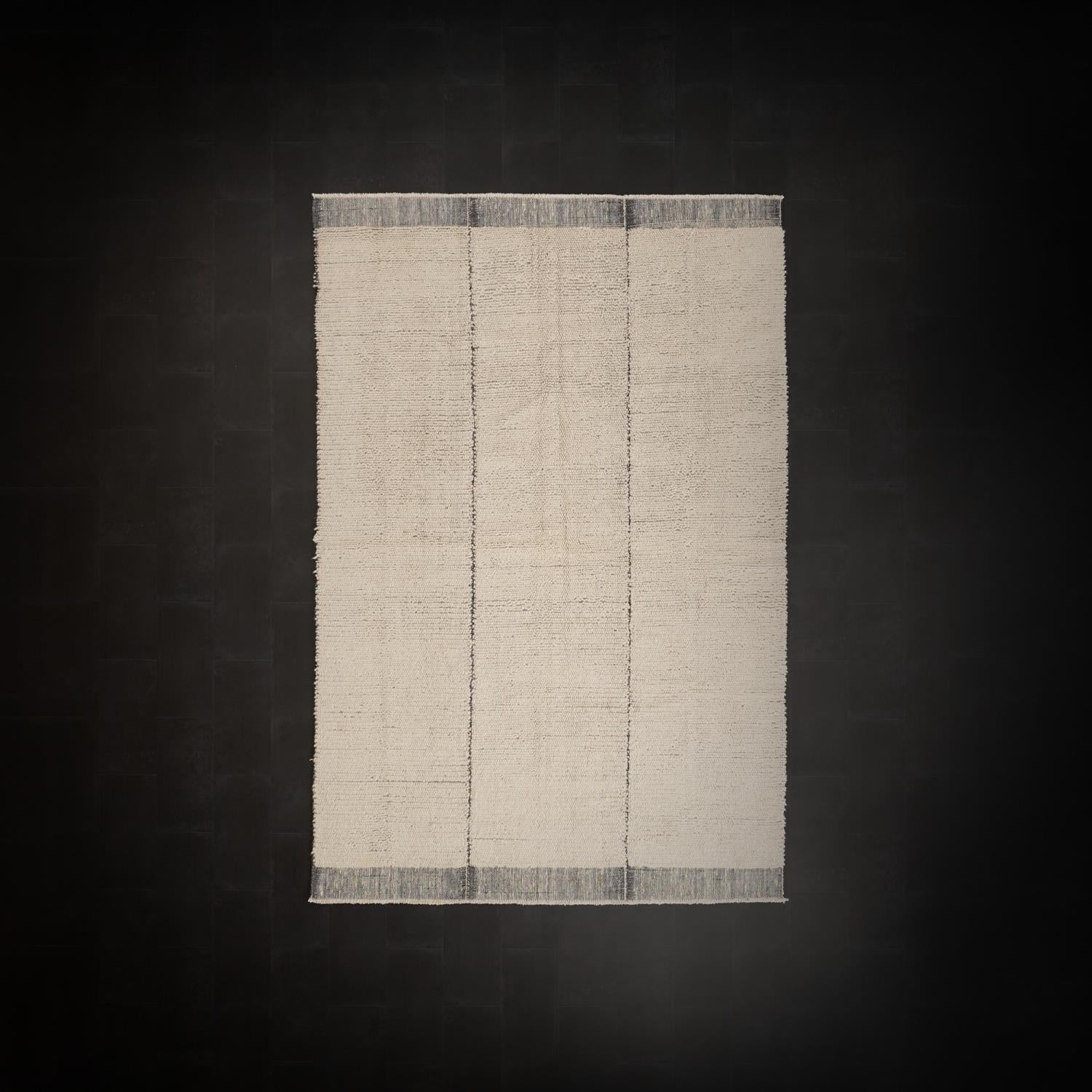 Bohemian Series Plain Pattern Cream Wool Handwoven Kilim