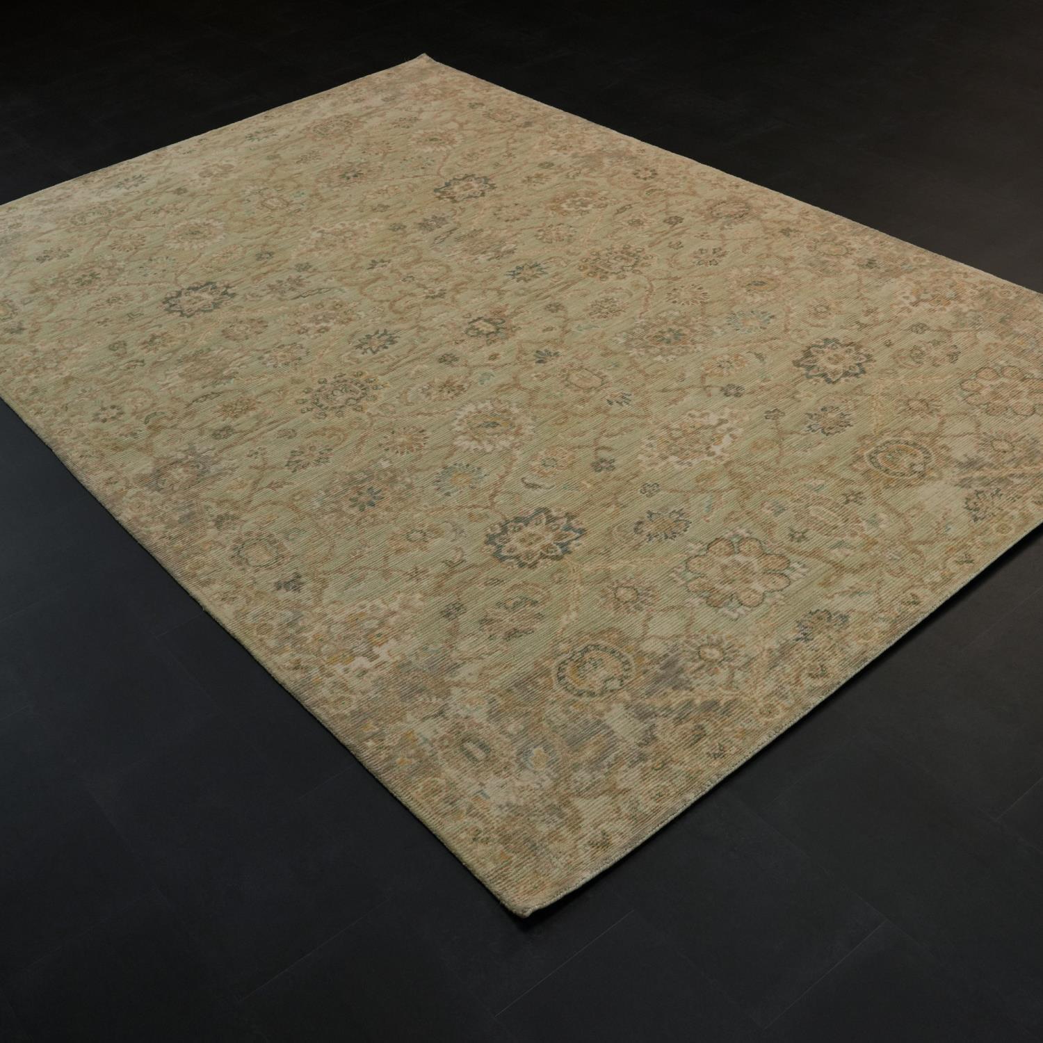 Çiçek Desenli Yün Krem Tezgah Dokuma Halı