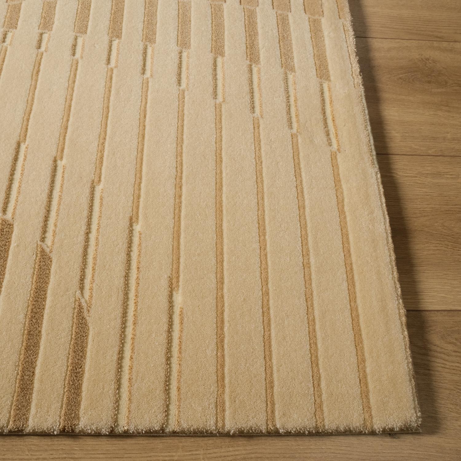 Çizgi Desenli Makine Dokuma Halı