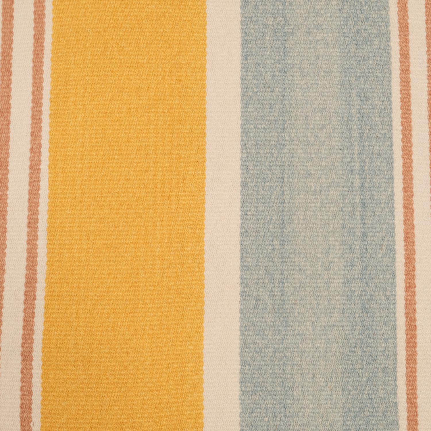 Çizgi Desenli Makine Dokuma Kilim