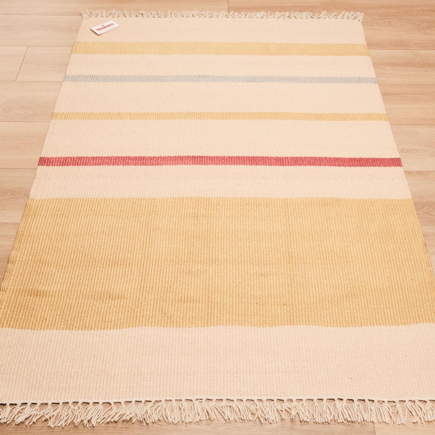 Çizgi Desenli Makine Dokuma Kilim