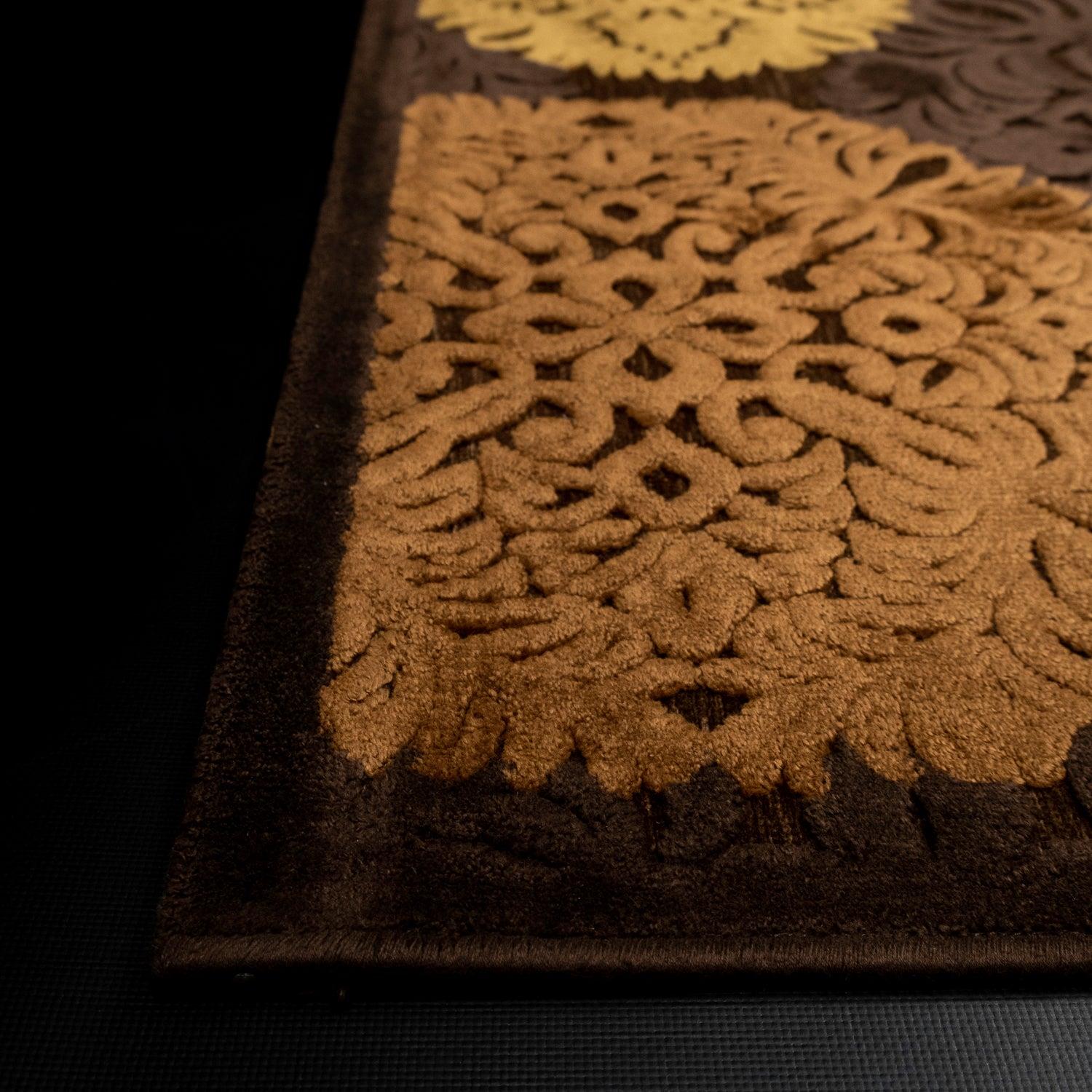 Damask Desenli Makine Dokuma Halı