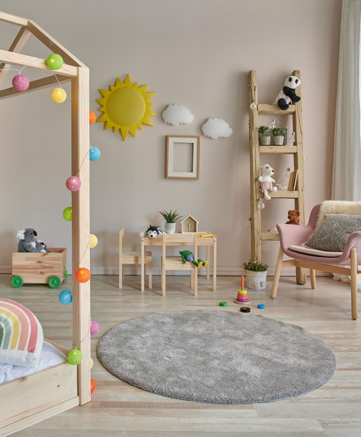 Nova Serisi Sade Desenli Gri Yuvarlak Halı