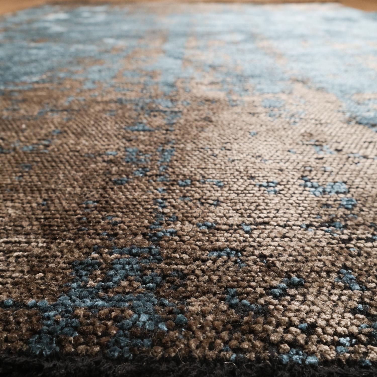 Eko Halı Tribal Soyut Desenli Makine Dokuma Halı