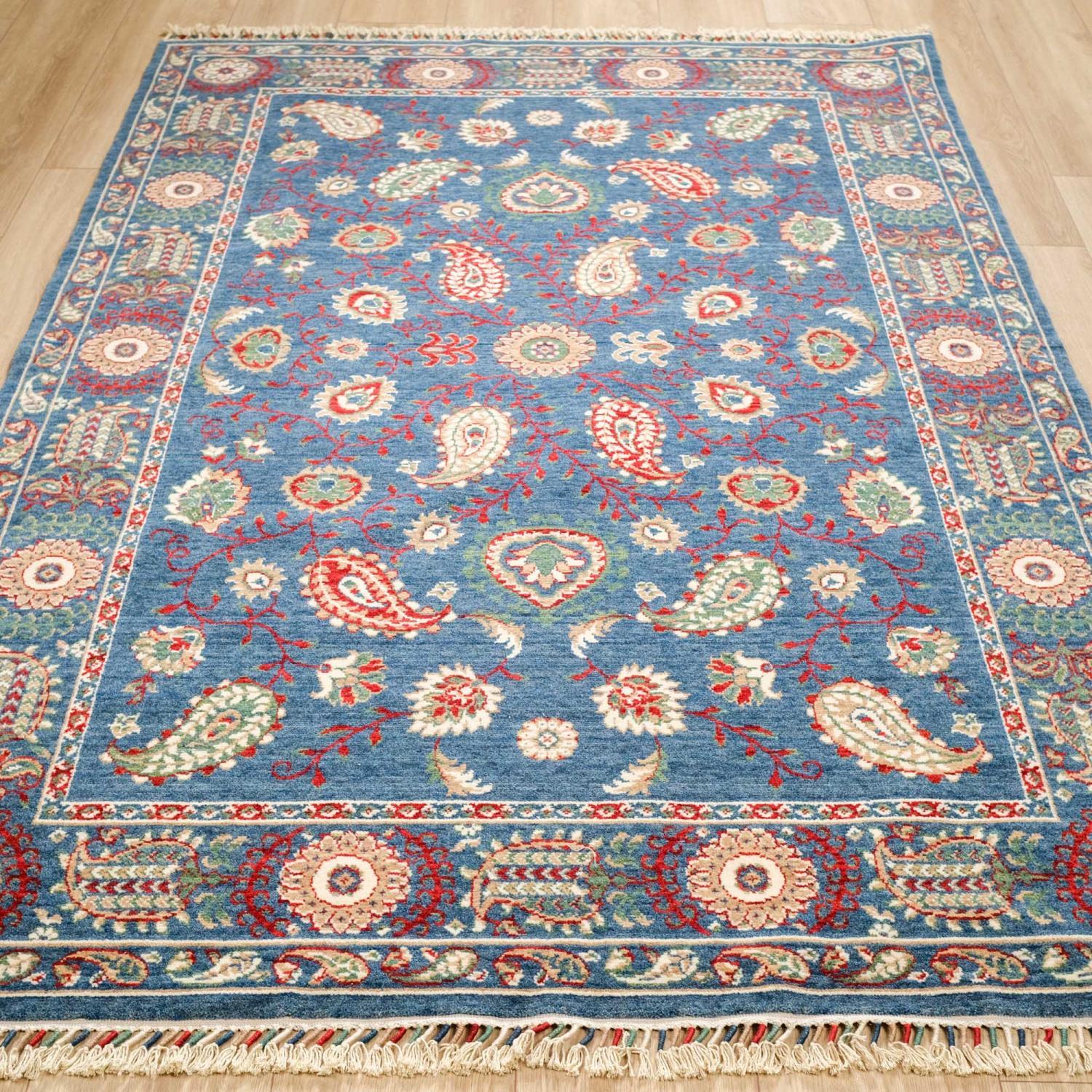 Eko Halı Zara Uşak Desenli Makine Dokuma Halı