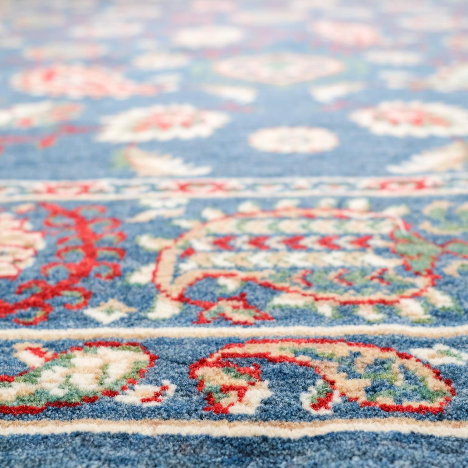 Eko Halı Zara Uşak Desenli Makine Dokuma Halı