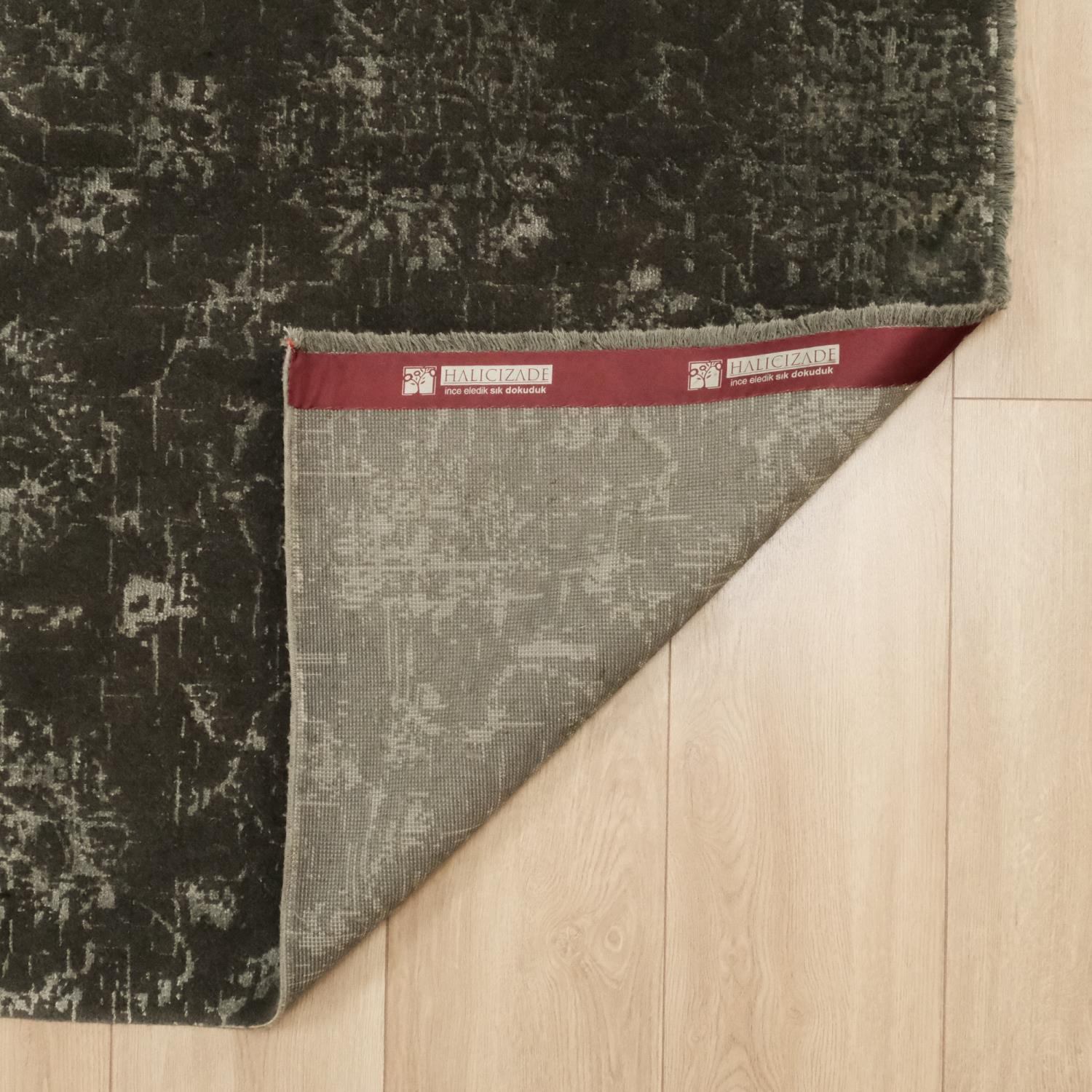 Heritage Serisi Vintage Desenli Oturma Odası Halısı