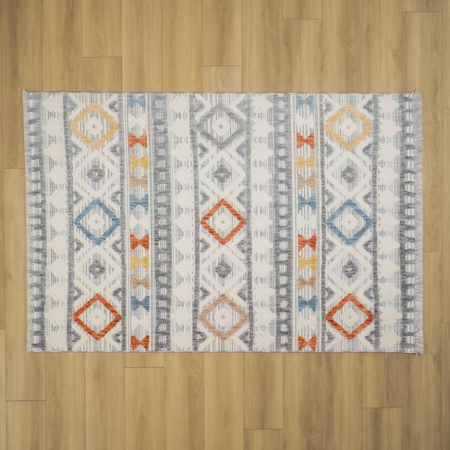 Scandinavian Patterned Machine Woven Carpet