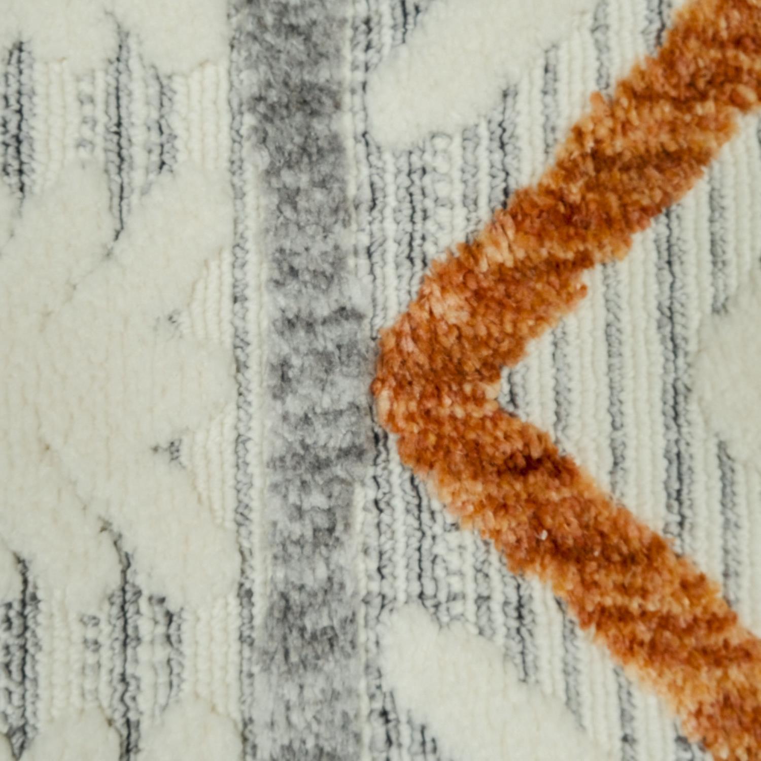 Scandinavian Patterned Machine Woven Carpet