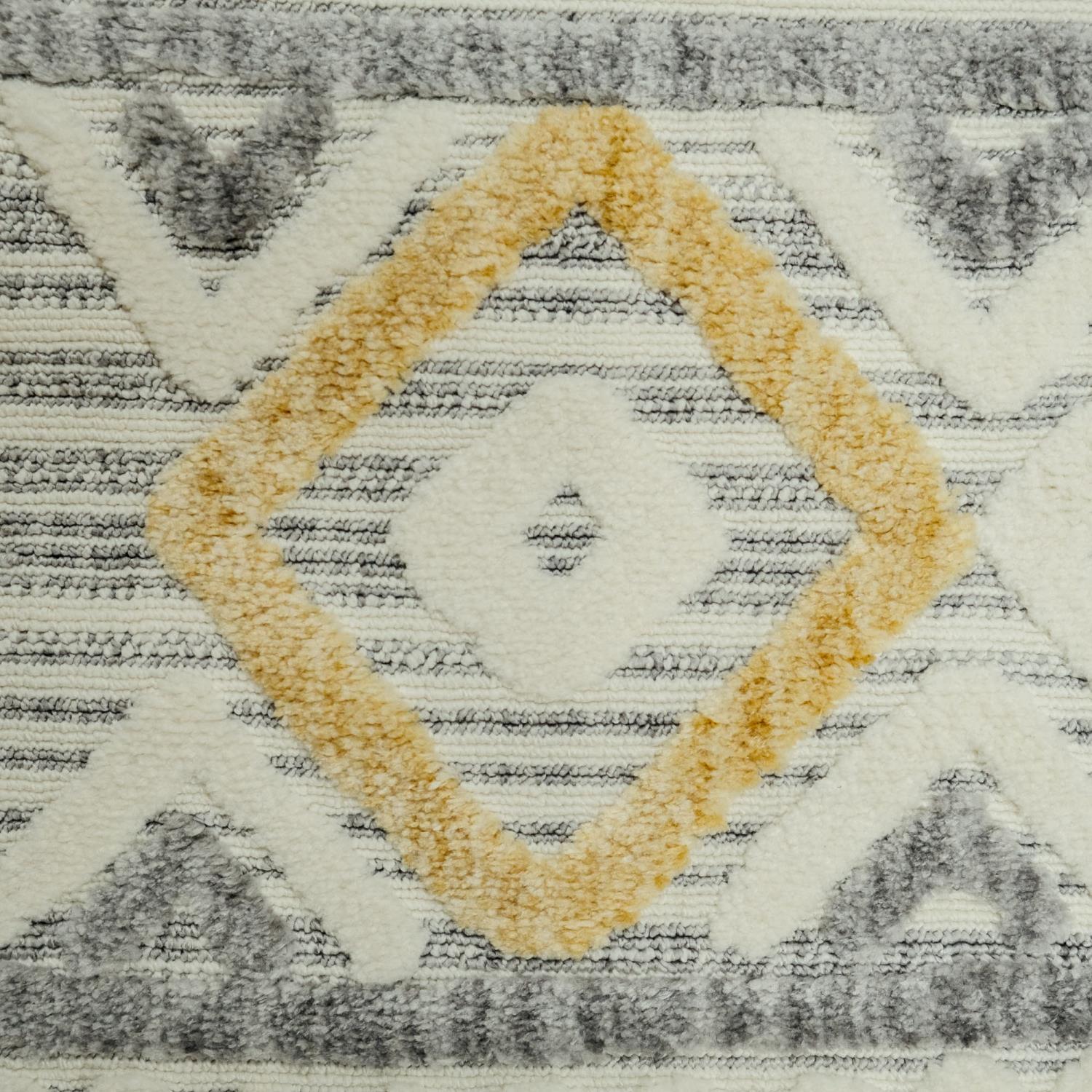 Scandinavian Patterned Machine Woven Carpet