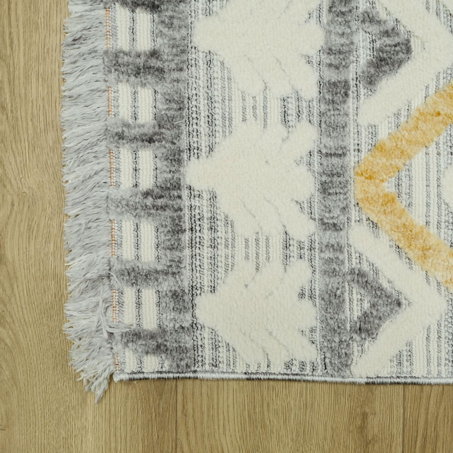 Scandinavian Patterned Machine Woven Carpet