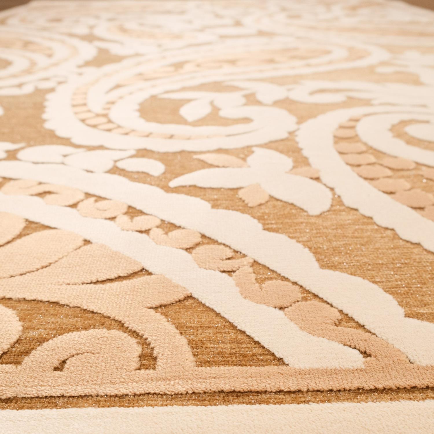 Damask Desenli Makine Dokuma Halı