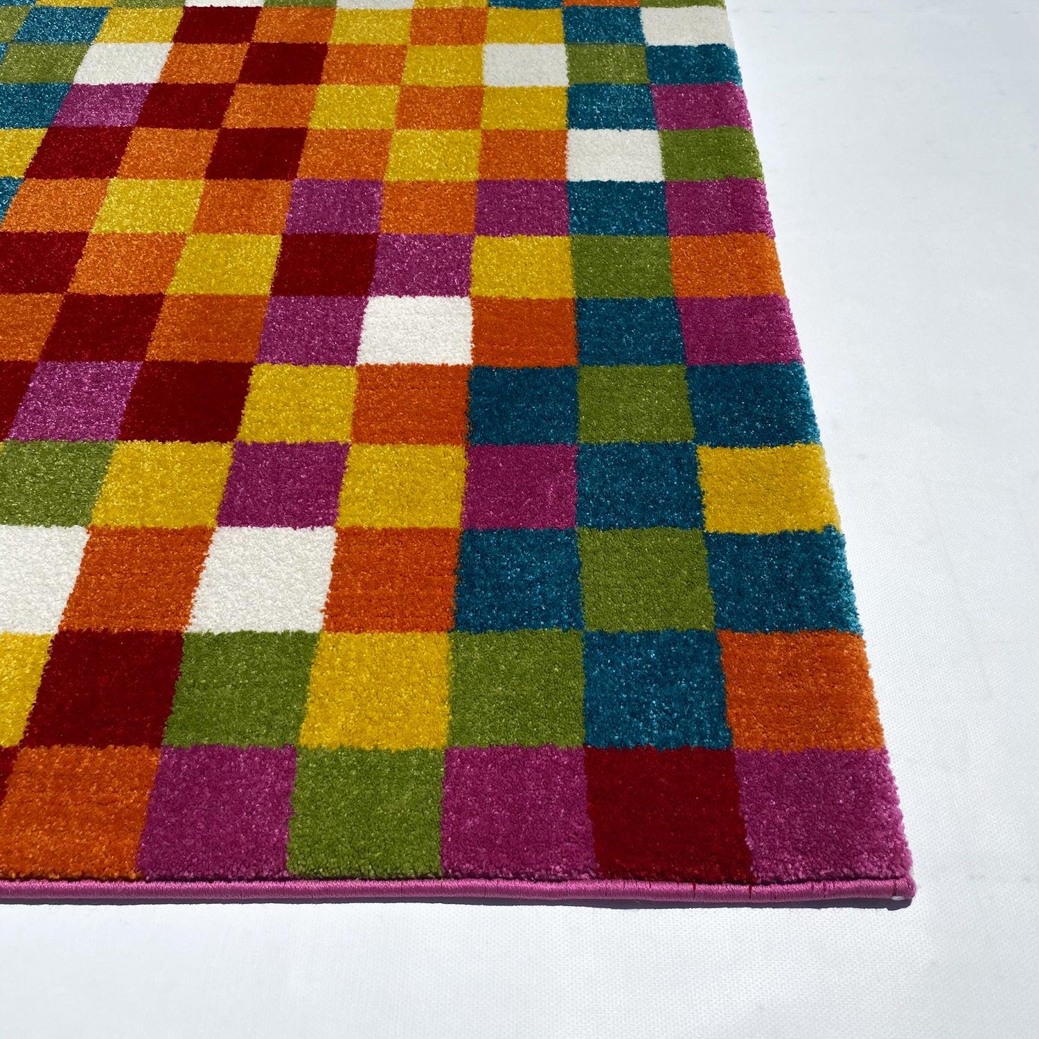 Geometrik Desenli Makine Dokuma Halı