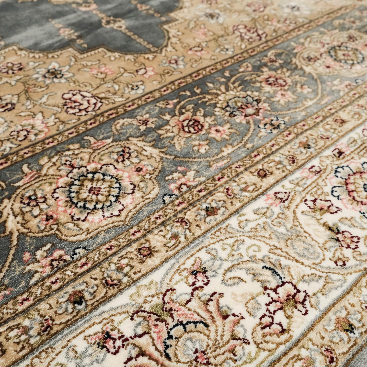 Mihrap Tasarım Gri Halı Seccade