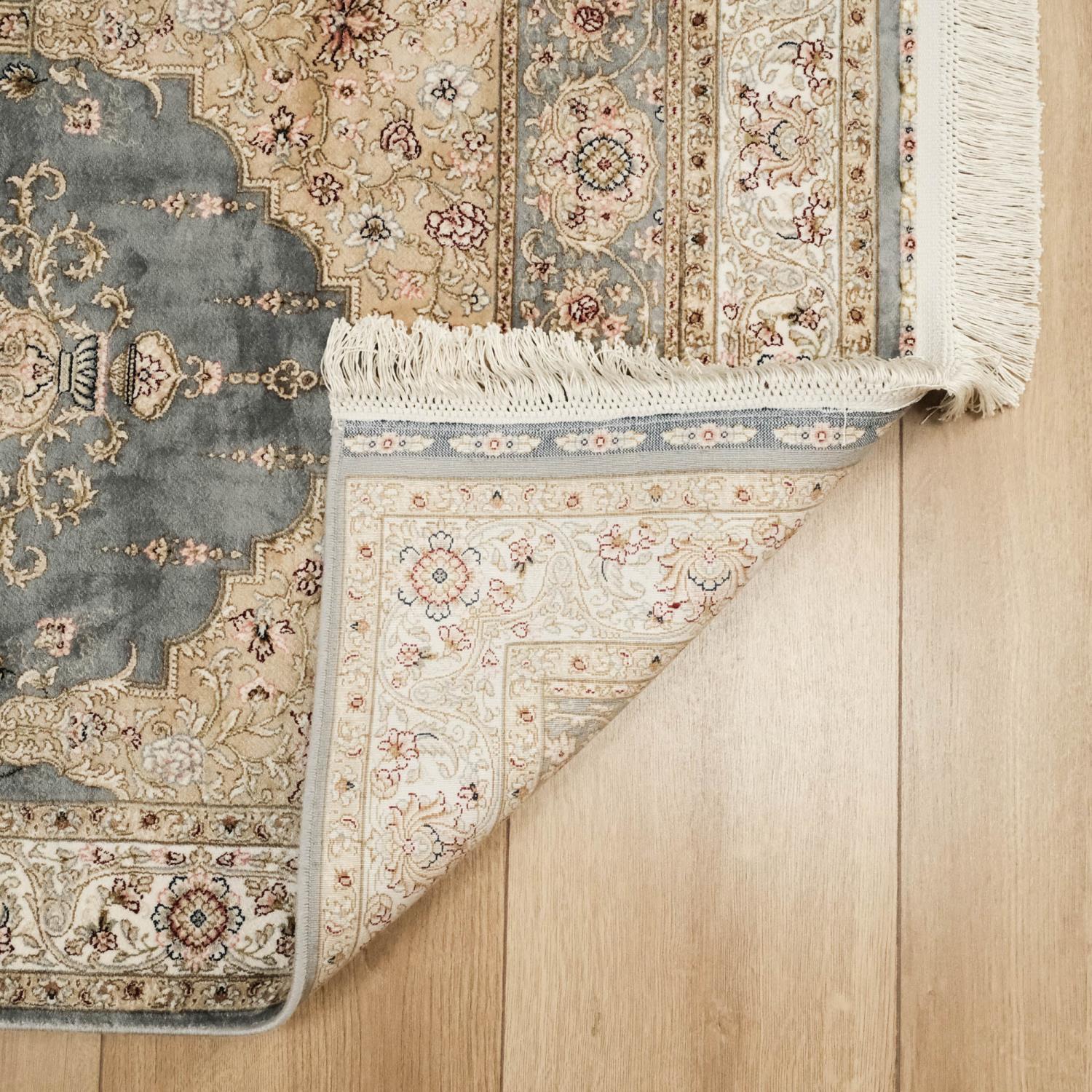 Mihrap Tasarım Gri Halı Seccade