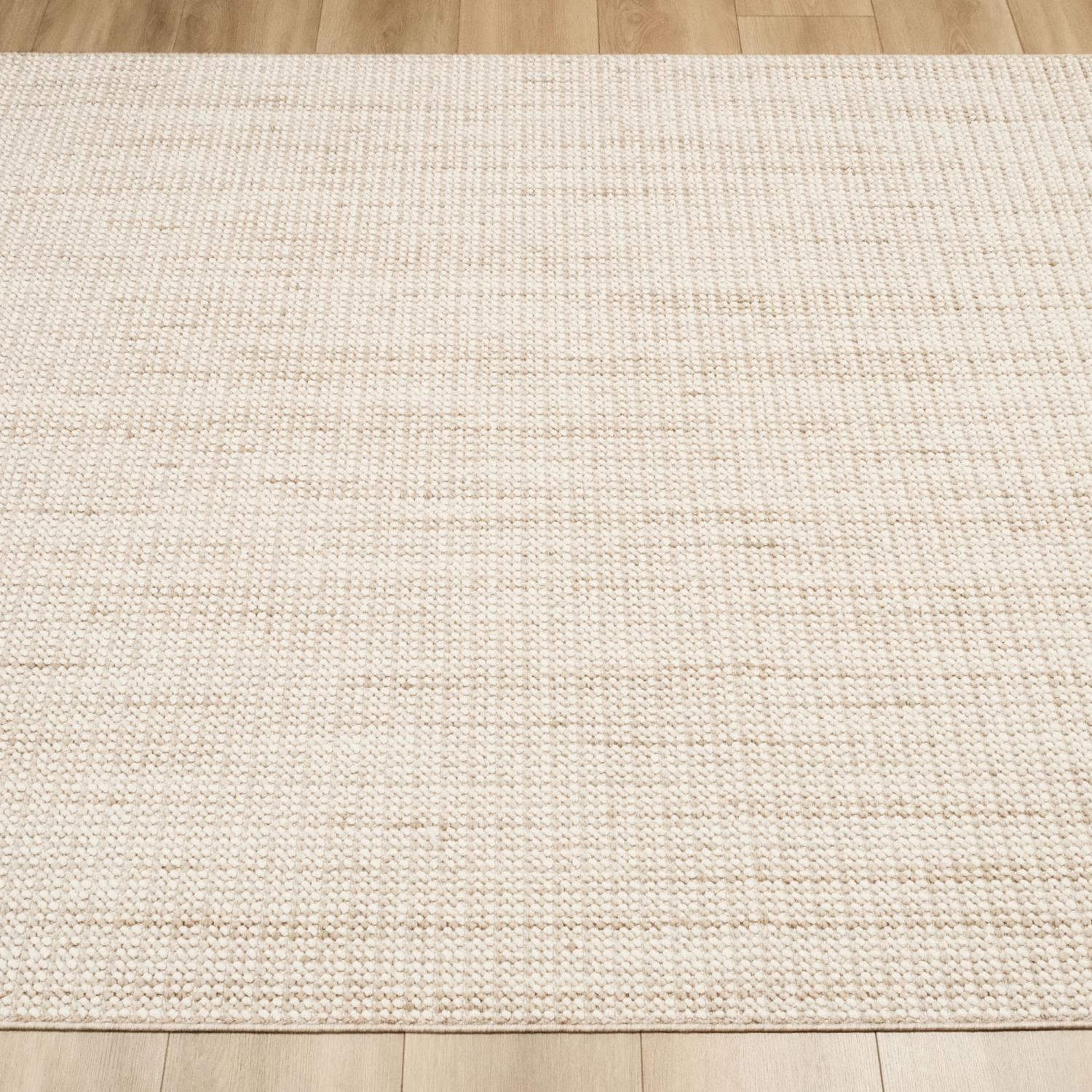 Sade Desenli Makine Dokuma Halı