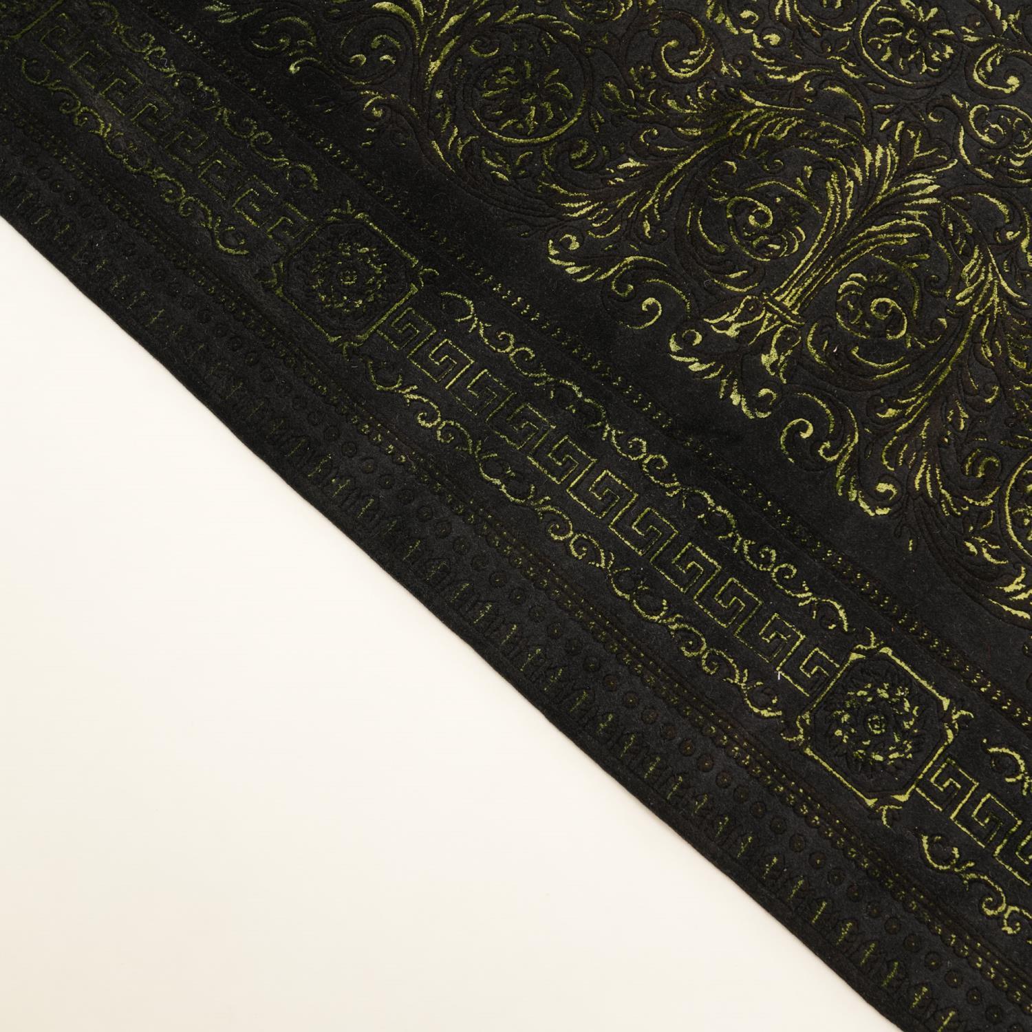 Versace Serisi İpekli El Dokuma Versace Desenli Siyah Halı