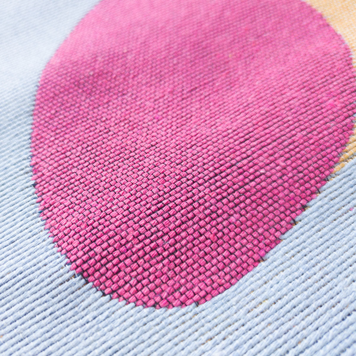 Studio Potato Candy Factory Geri Dönüşüm Makine Dokuma Kilim