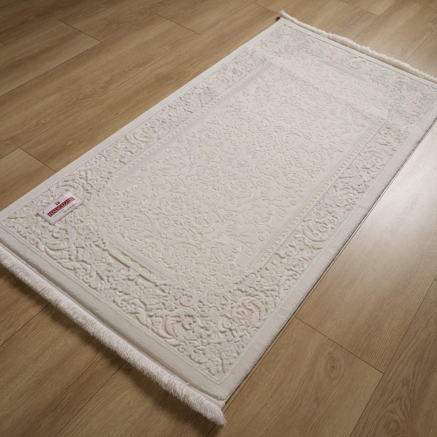 Çerçeve Desenli Makine Dokuma Halı