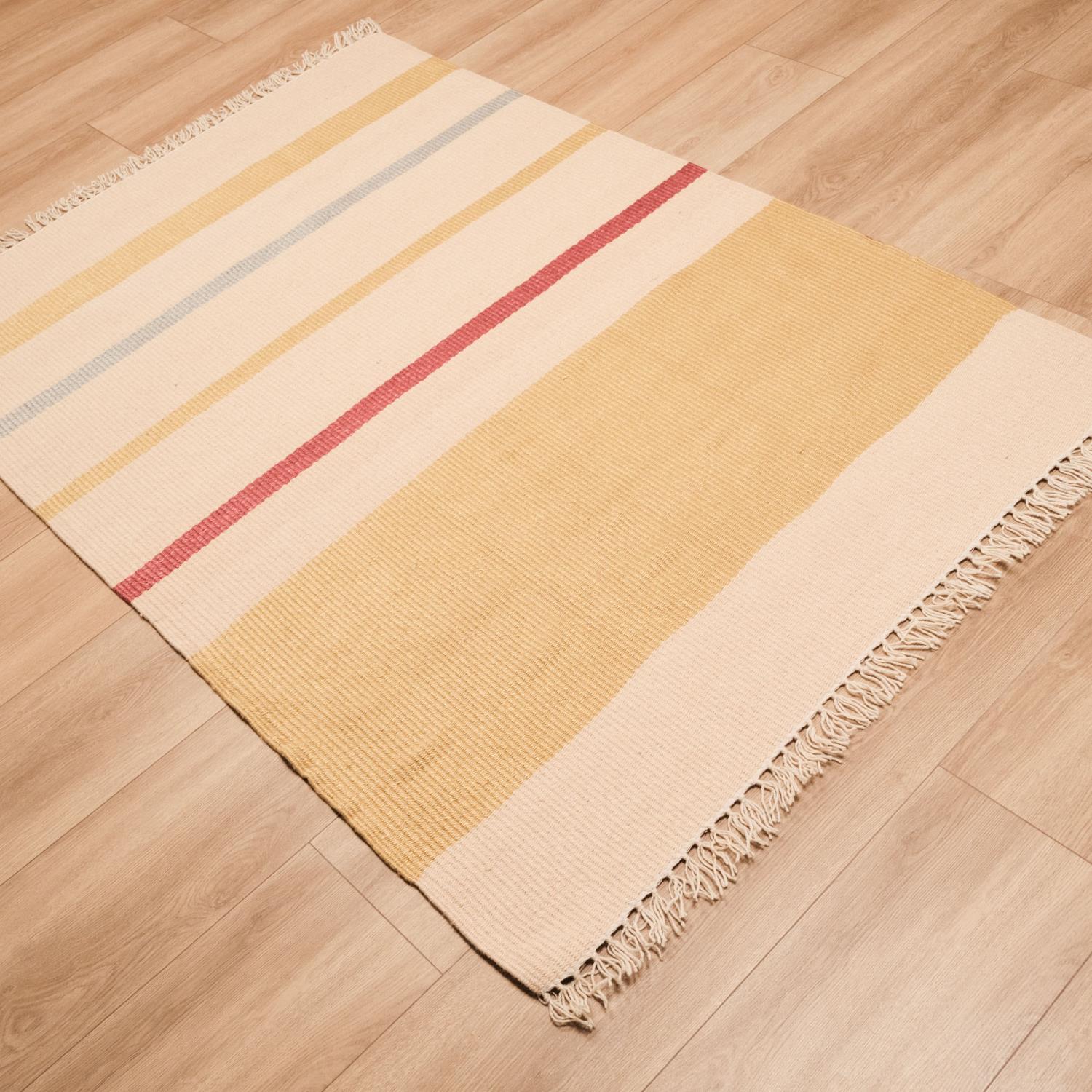 Çizgi Desenli Makine Dokuma Kilim