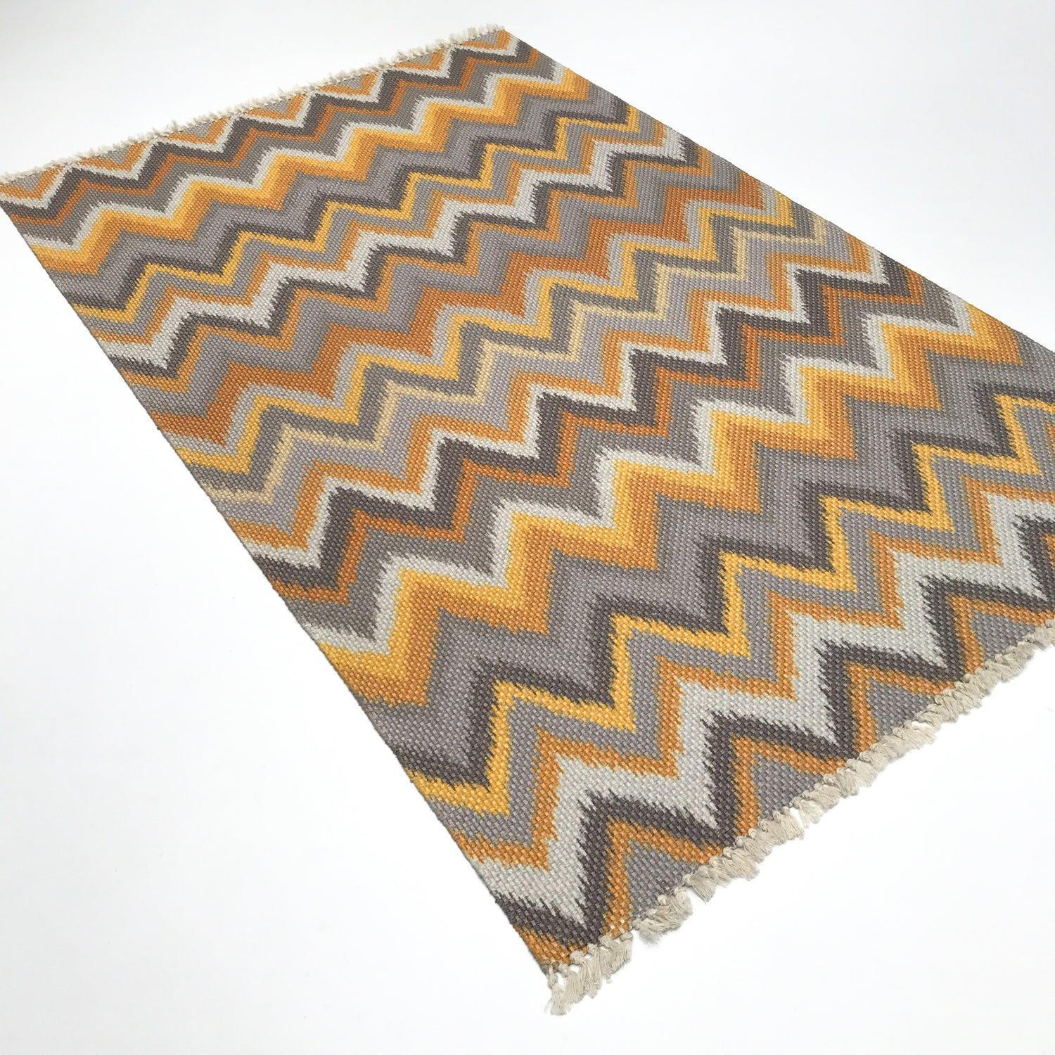Eko Halı Bodrum Geometrik Desenli Makine Dokuma Kilim